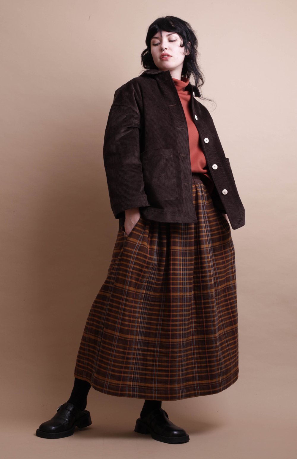Nadinoo_Coffee_corduroy_workers_Jacket_8.jpg