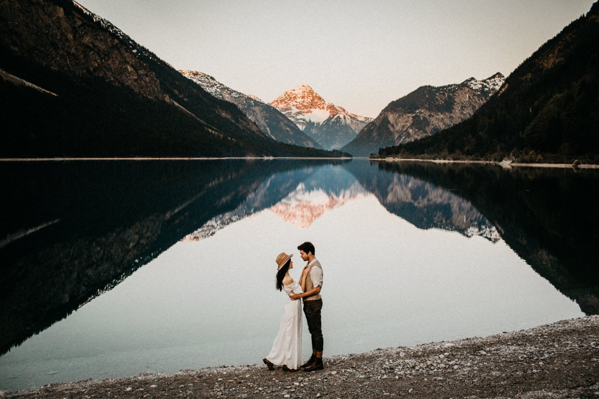 austria-elopement-030.jpg