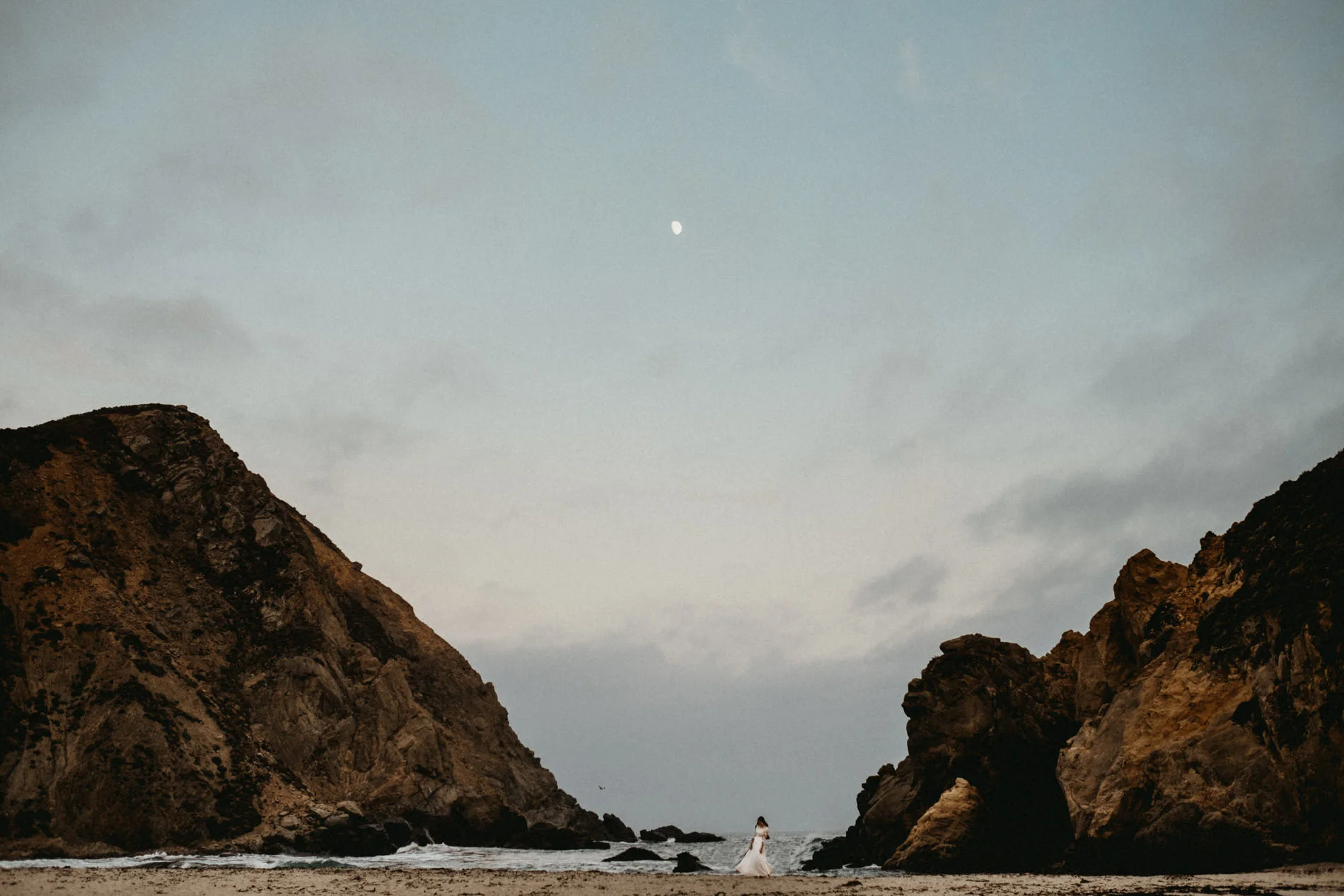 bride has the best wedding dress ideas for eloping