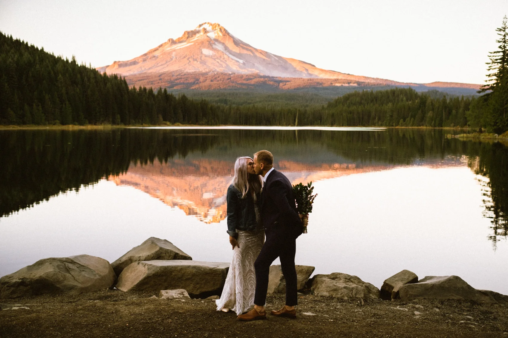 trillium lake wedding