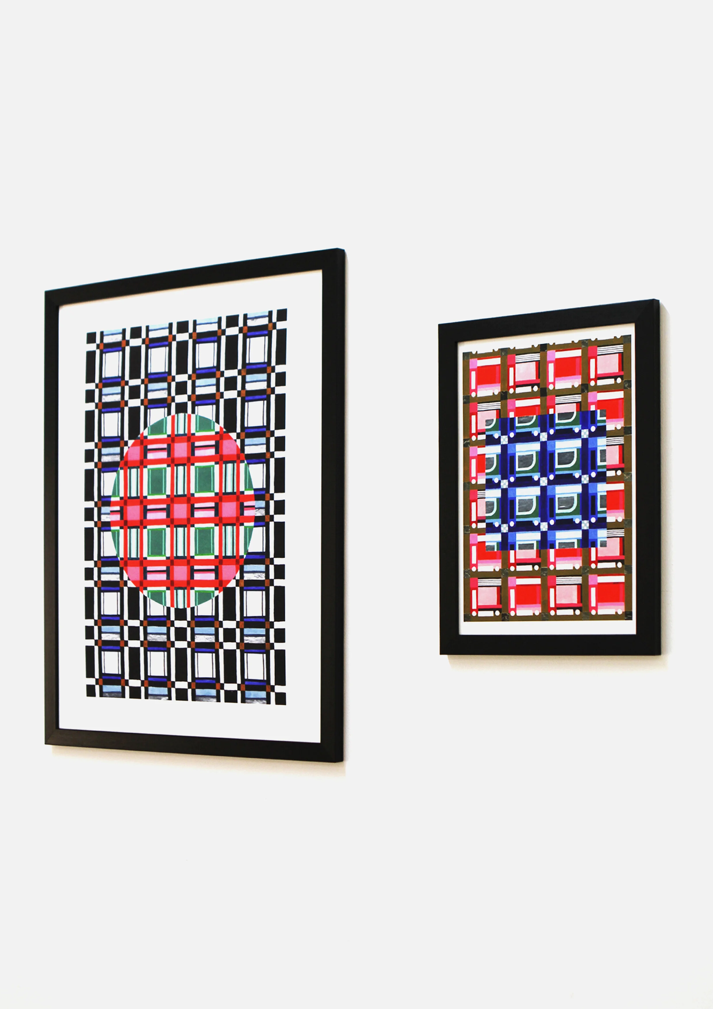 CHECK SERIES_DOUBLE FRAME_CIRCLE square.jpg