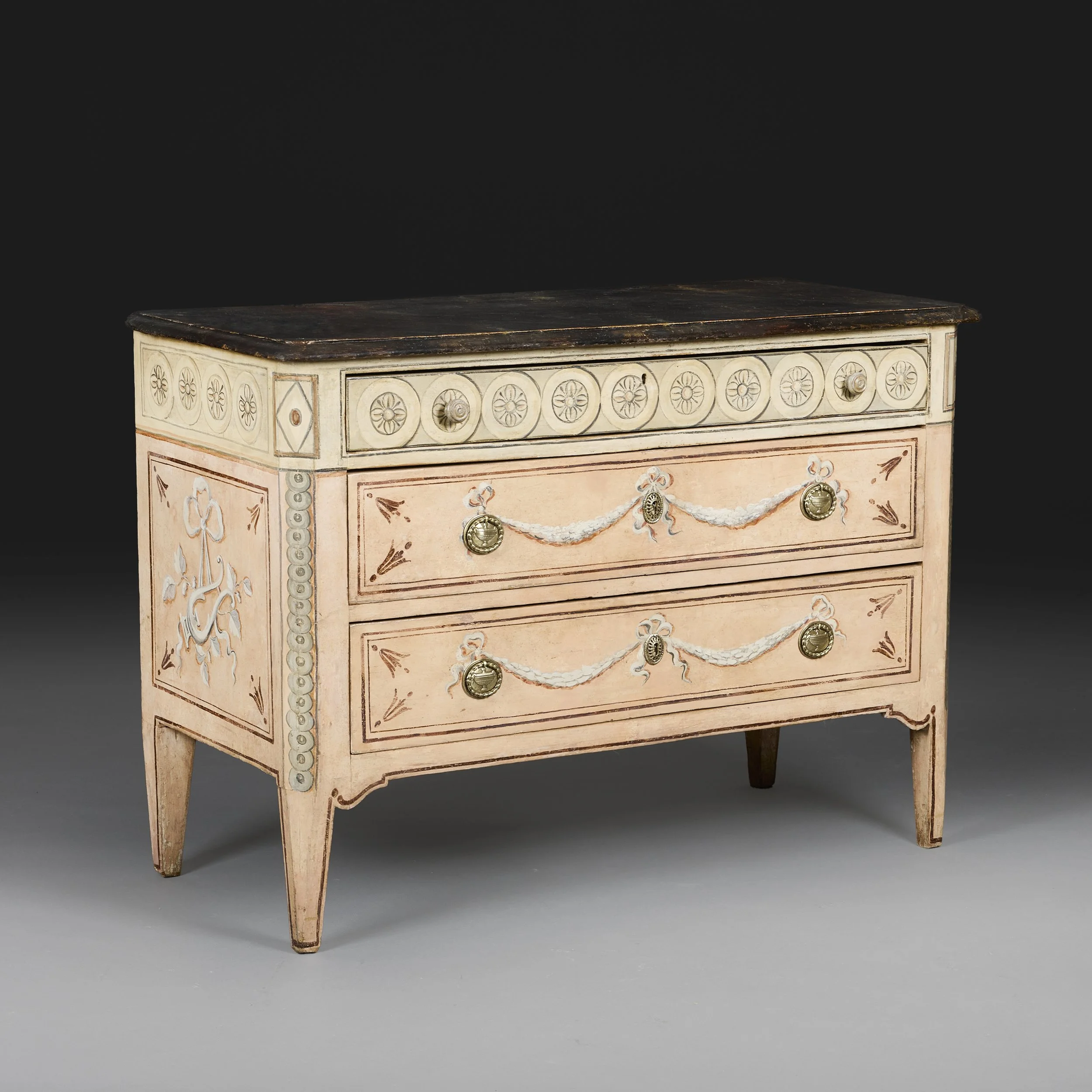 A LATE 19TH CENTURY GUSTAVIAN PAINTED COMMODE