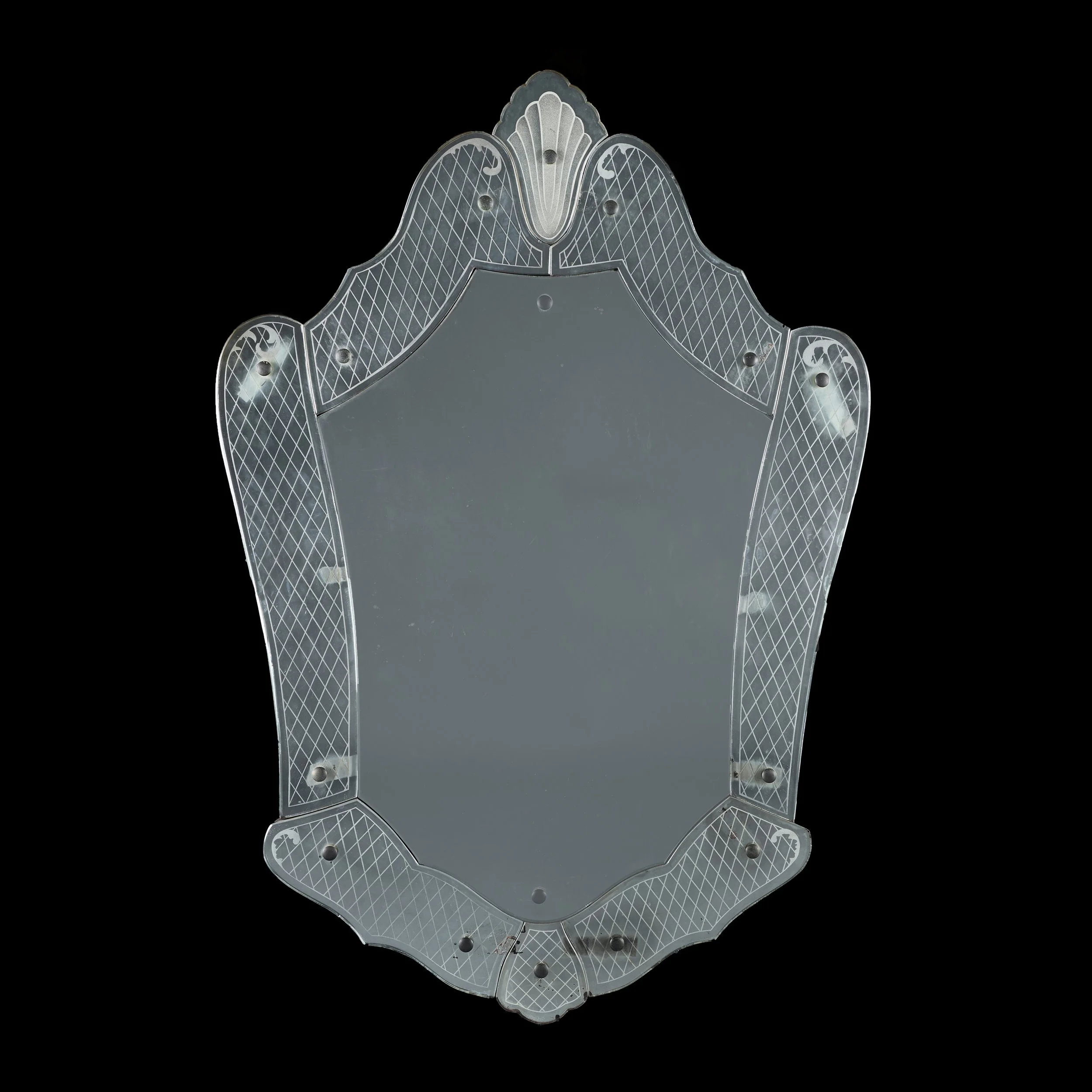 A 20TH CENTURY SHEILD MIRROR BY PIETRO CHIESA