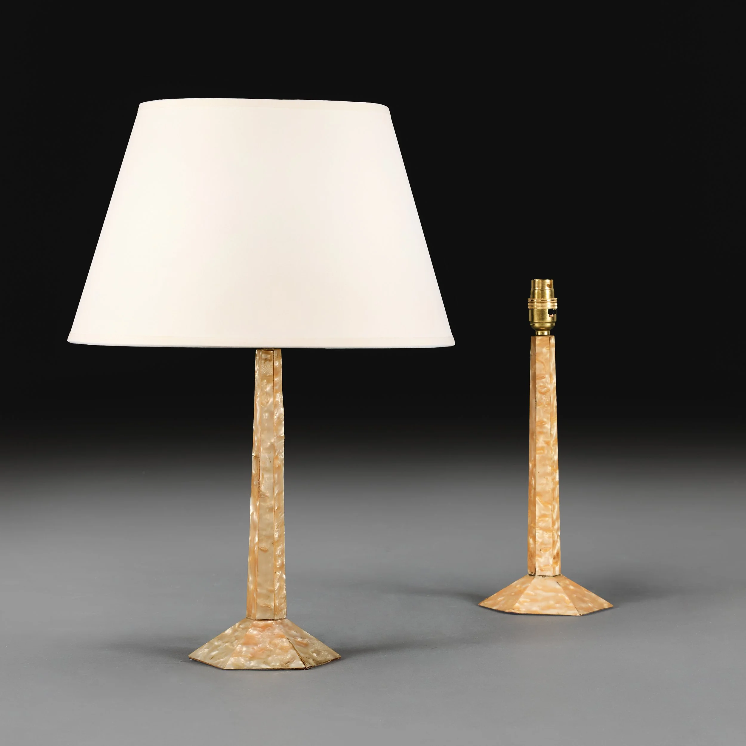 A PAIR FAUX MOTHER OF PEARL LAMPS