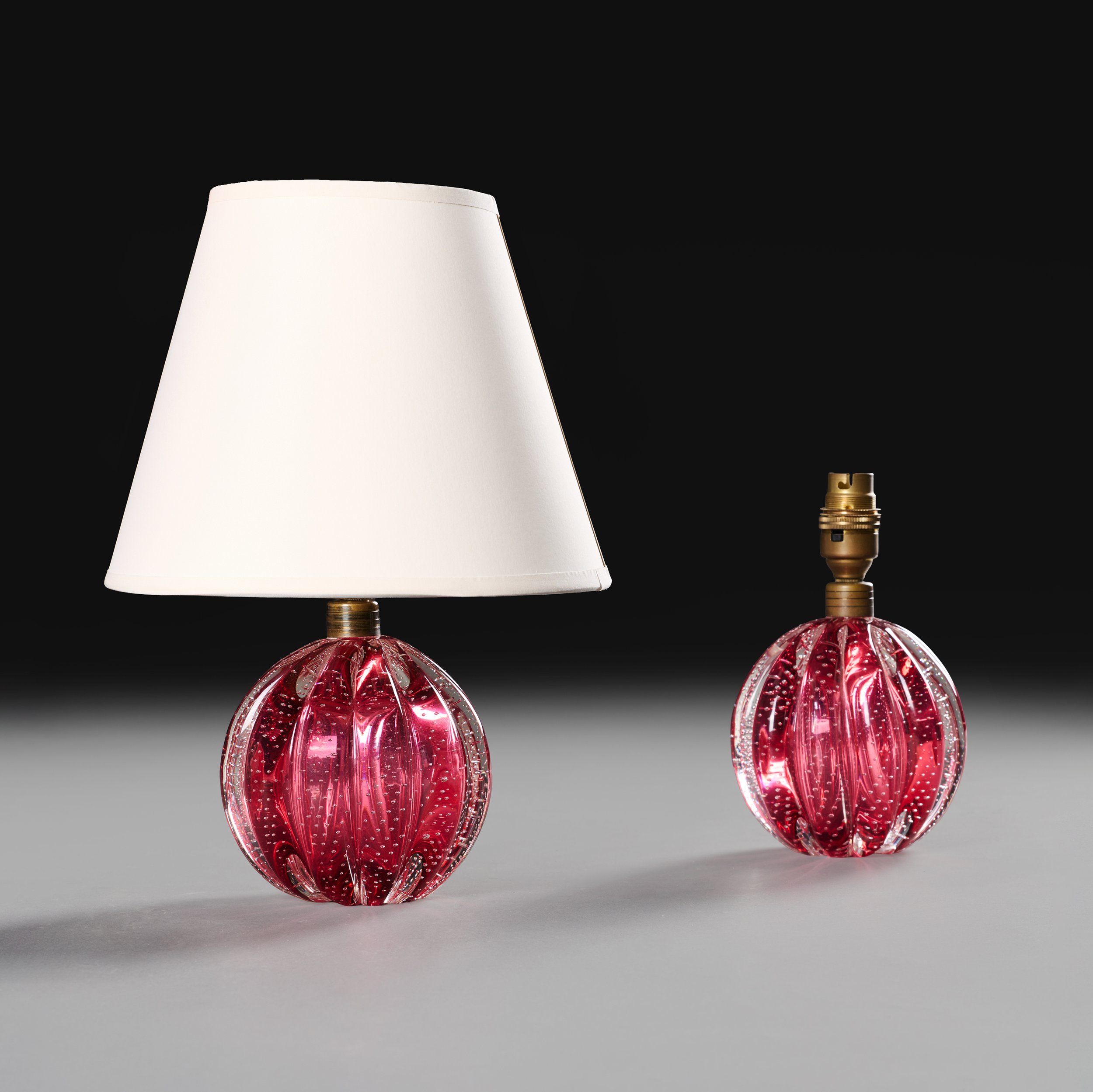 A PAIR OF PINK MURANO GLASS BULLICANTE LAMPS