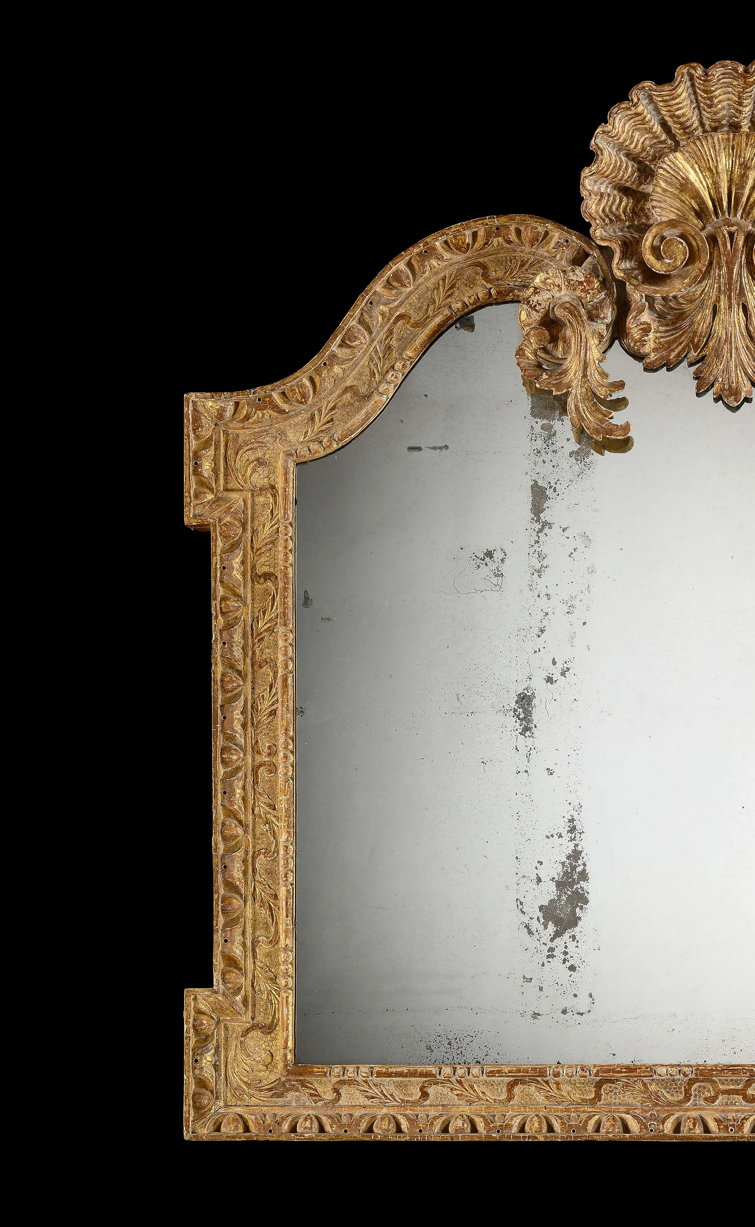 TB04AGiltOvermantleMirror_c.jpg
