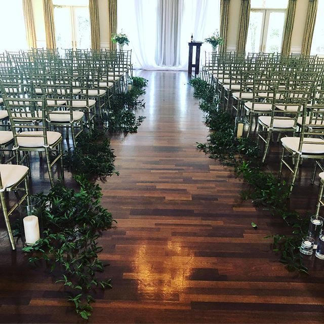 Greenery aisle ways are a fan favorite #charlotteweddings #weddingflorist #srrbride #wecandoupanaisle