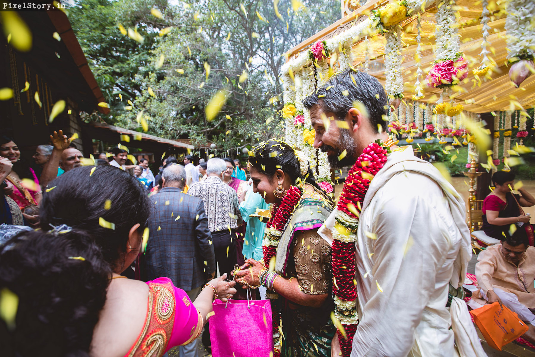 0010-PixelStoryIn-AnjanaNiell-Tamarind-Tree-Wedding-T-398.jpg