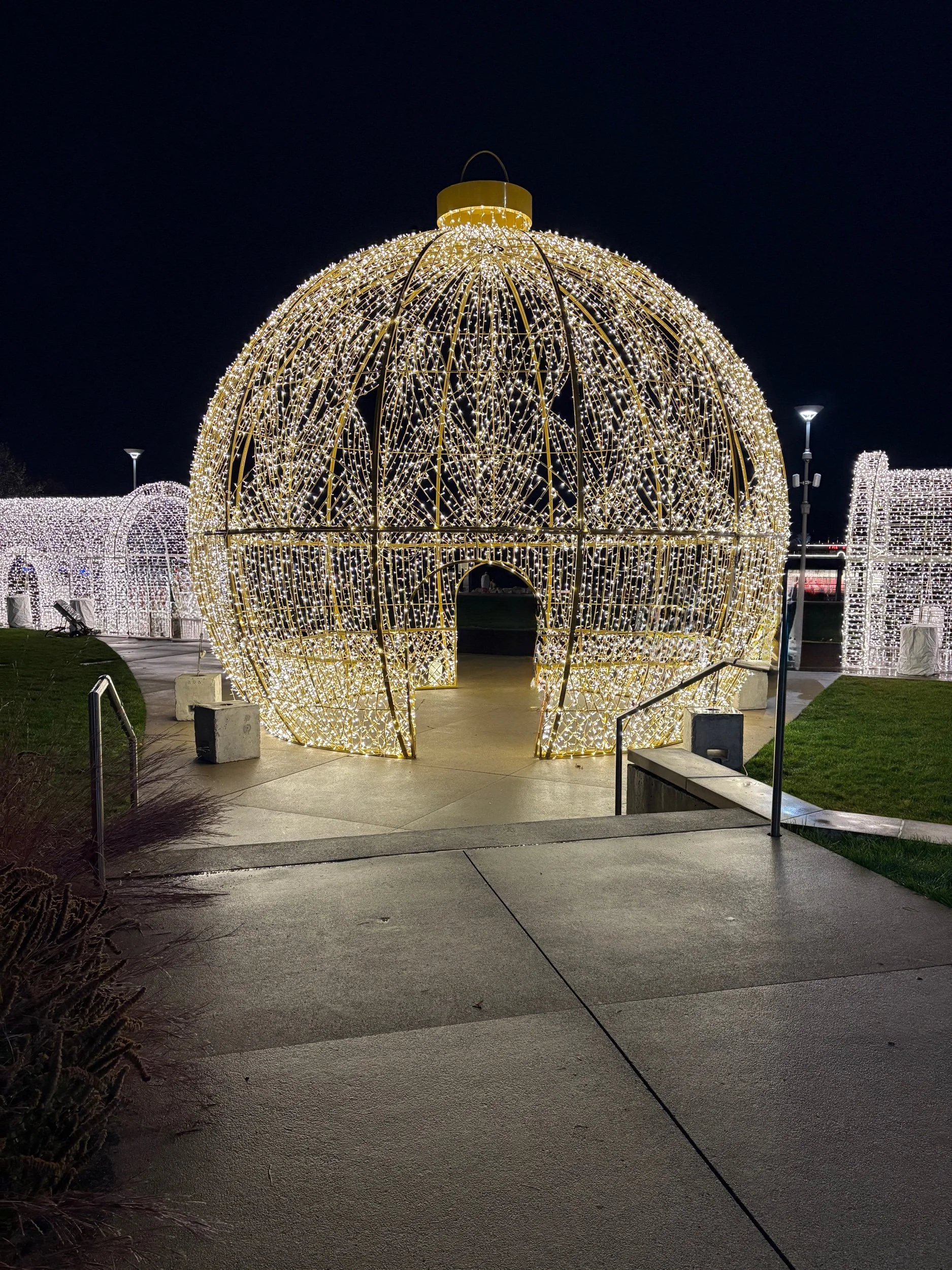 Holiday Lights at Promenade Park 2025 