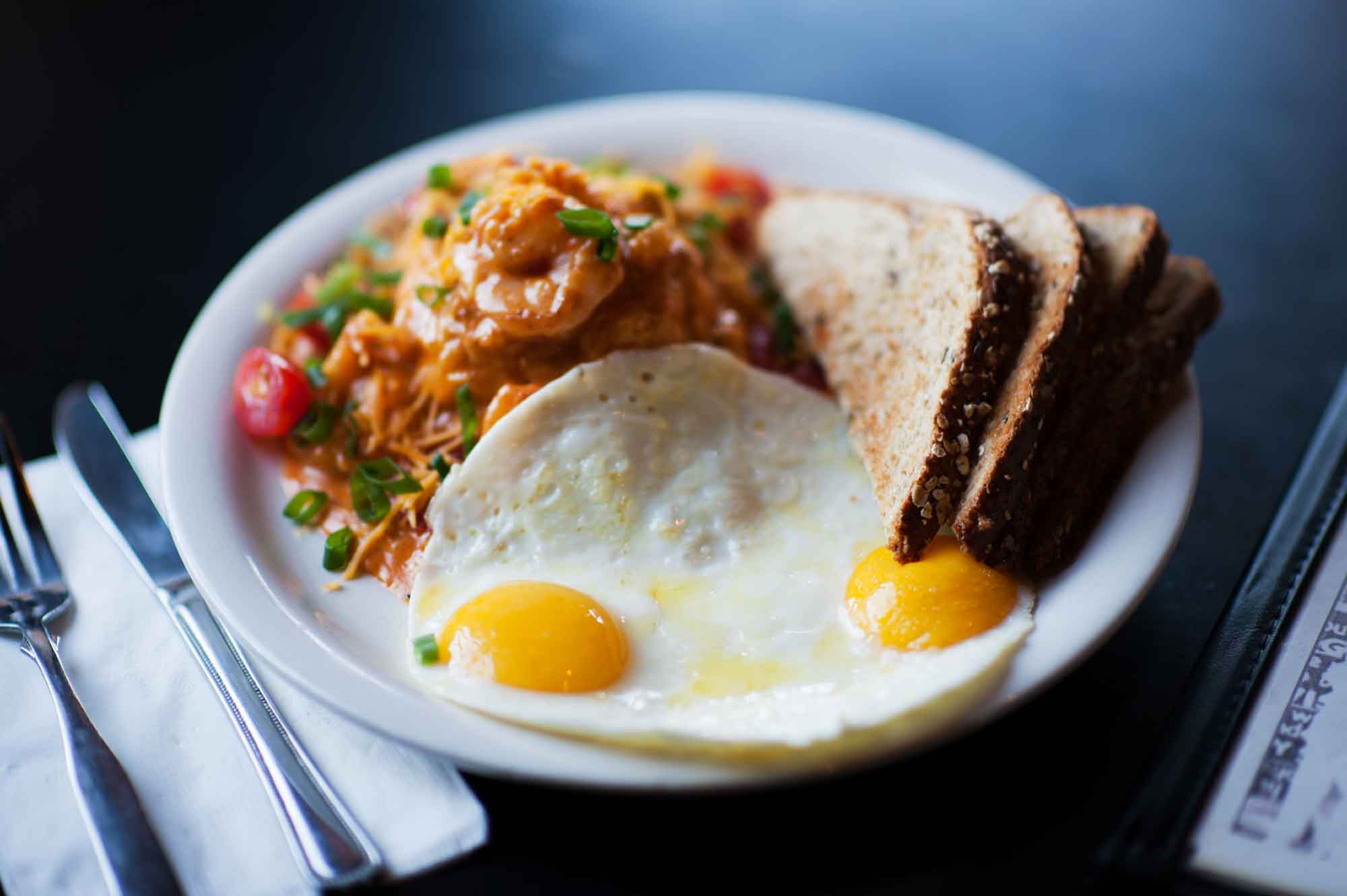 hudson-restaurant-seattle_breakfast-eggs-and-toast.jpg