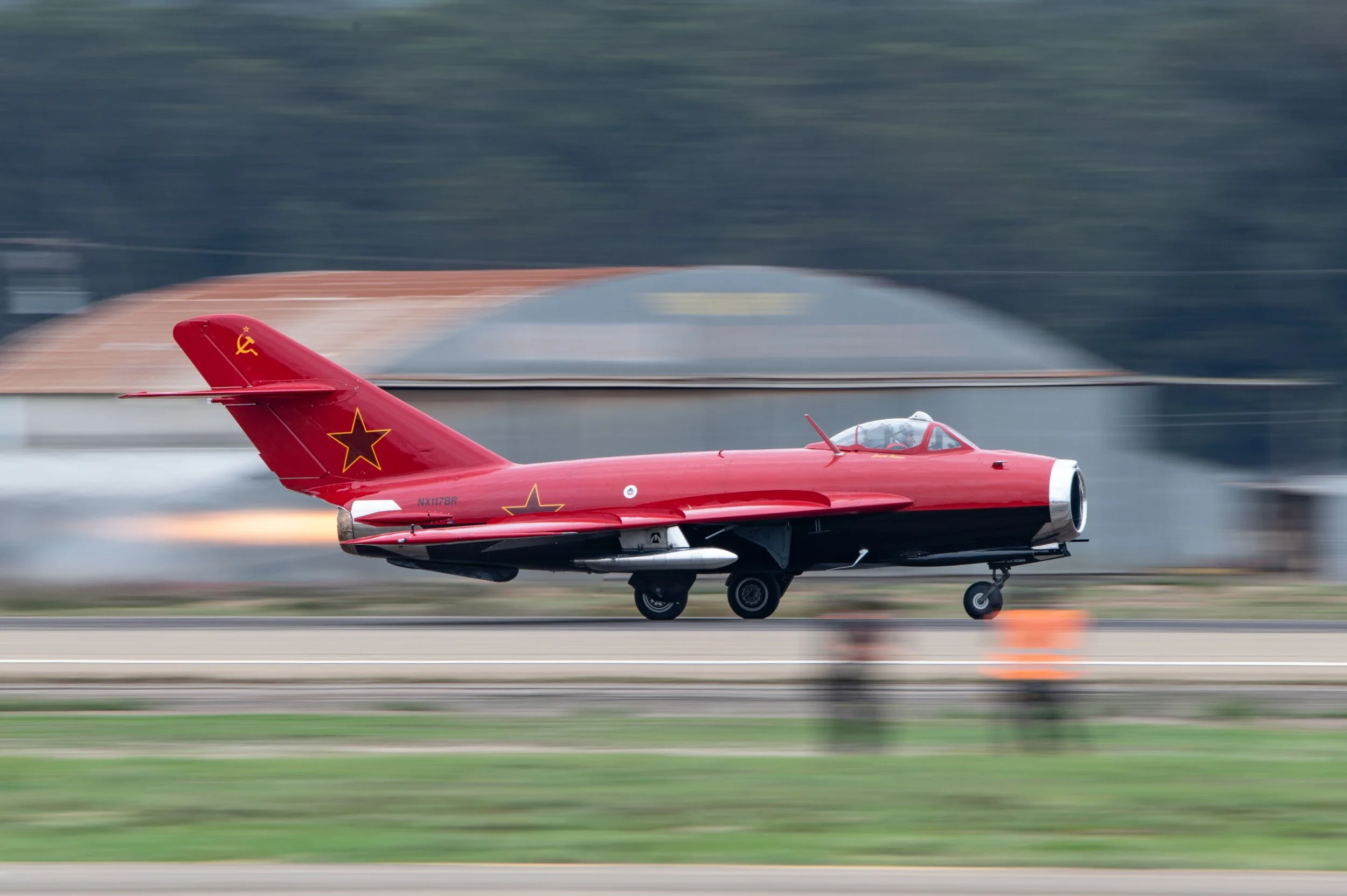 Mig17-1.jpg