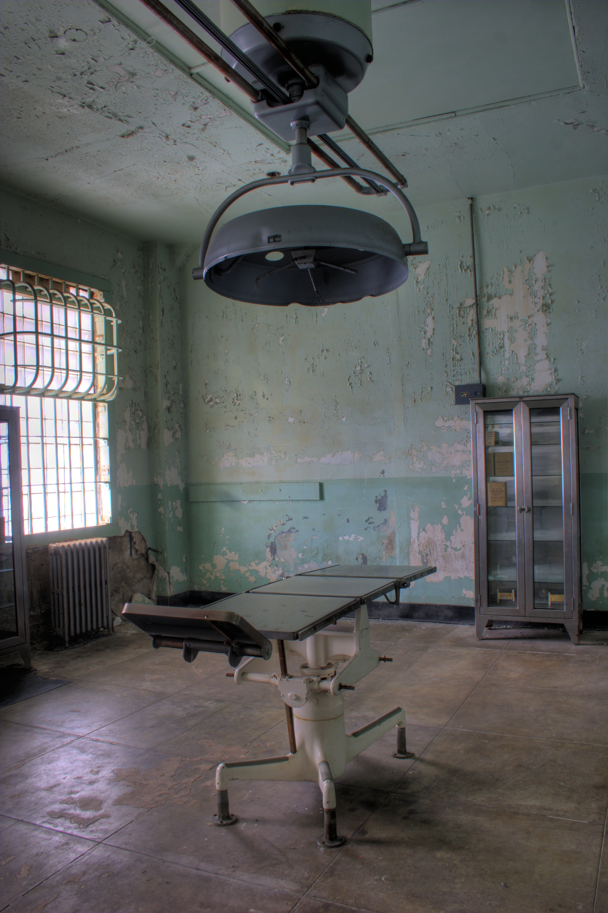 Alcatraz Ward by Jonathan Haeber