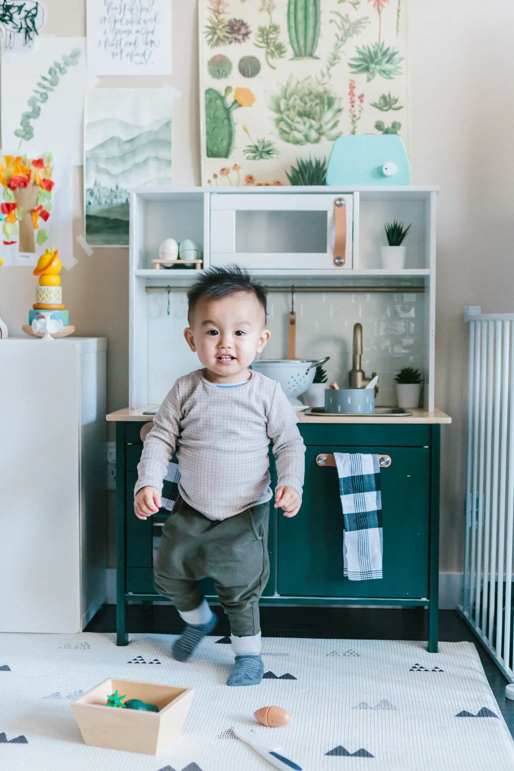 ikea kitchen play hack