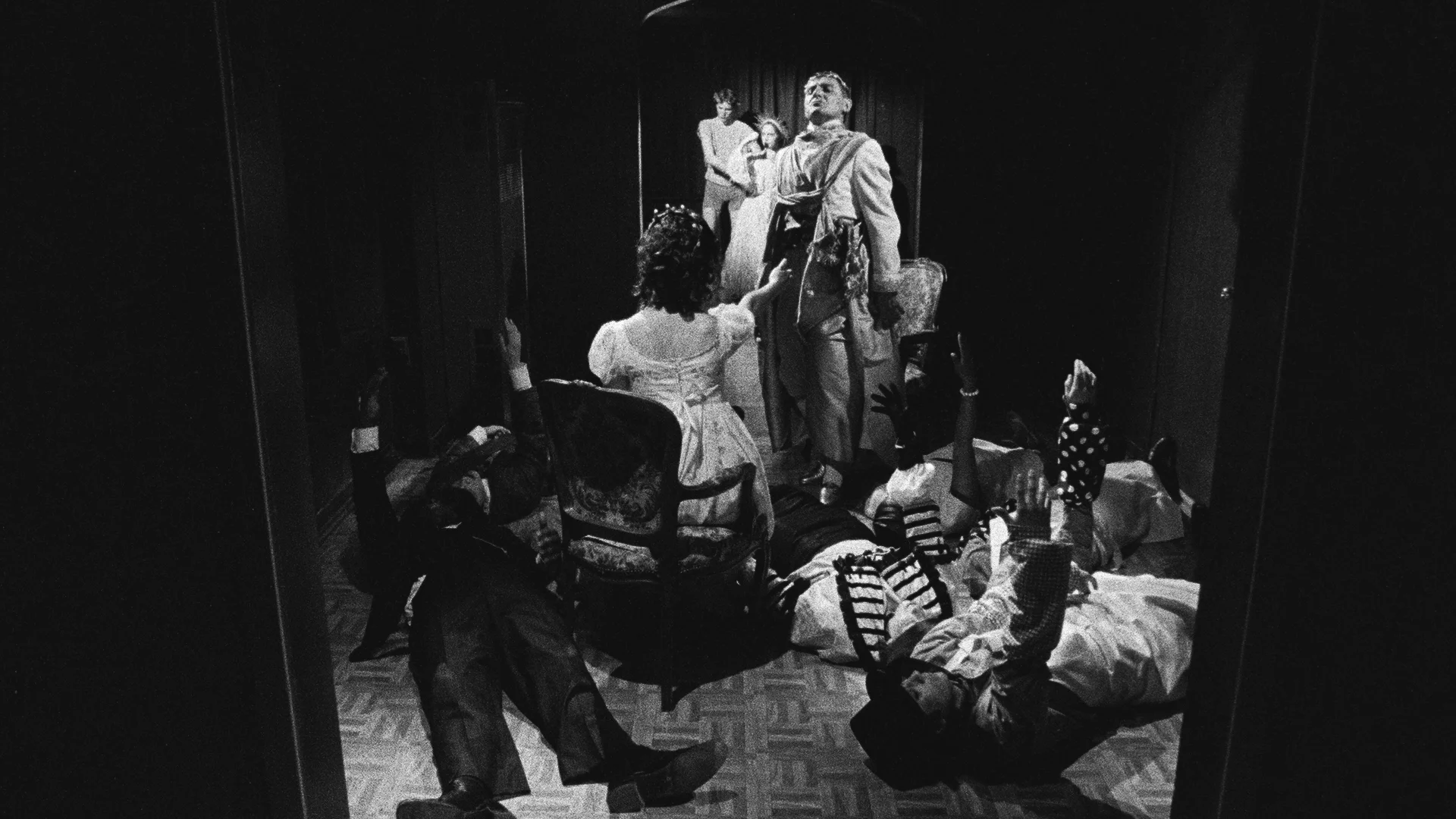 Catherine Sullivan, Triangle of Need, 2007. In collaboration with Sean Griffin, Dylan Skybrook, and Kunle Afolayan Triangle of need ( Chicago) , 3 channel projection, 16 mm film transferred to digital media, black & white, sound, 19’32 minutes