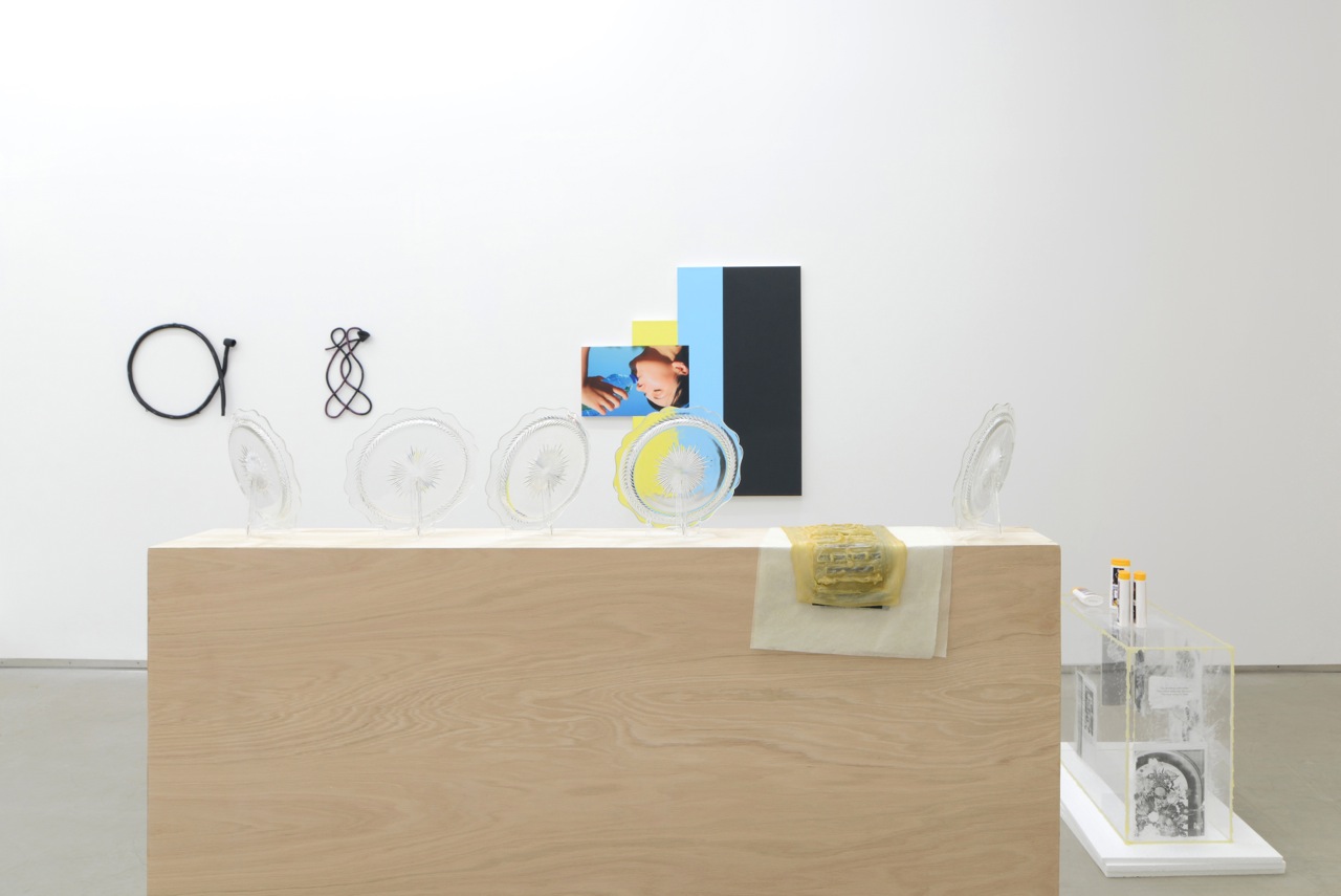 … / FOREVER YOUNG, Valerie Snobeck & Catherine Sullivan, group show at Catherine Bastide gallery, Brussels, 2014, exhibition view