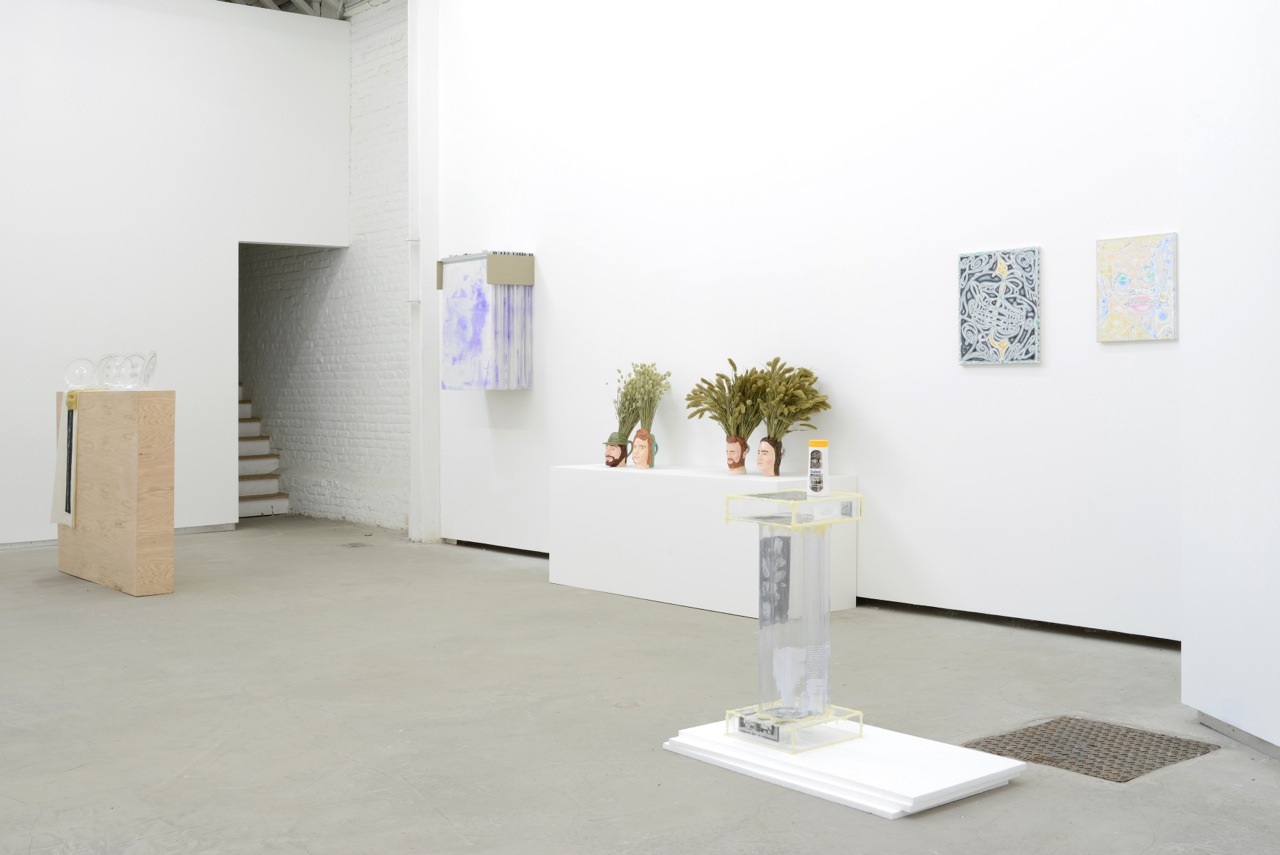 … / FOREVER YOUNG, group show at Catherine bastide gallery, Brussels, 2014, exhibition view