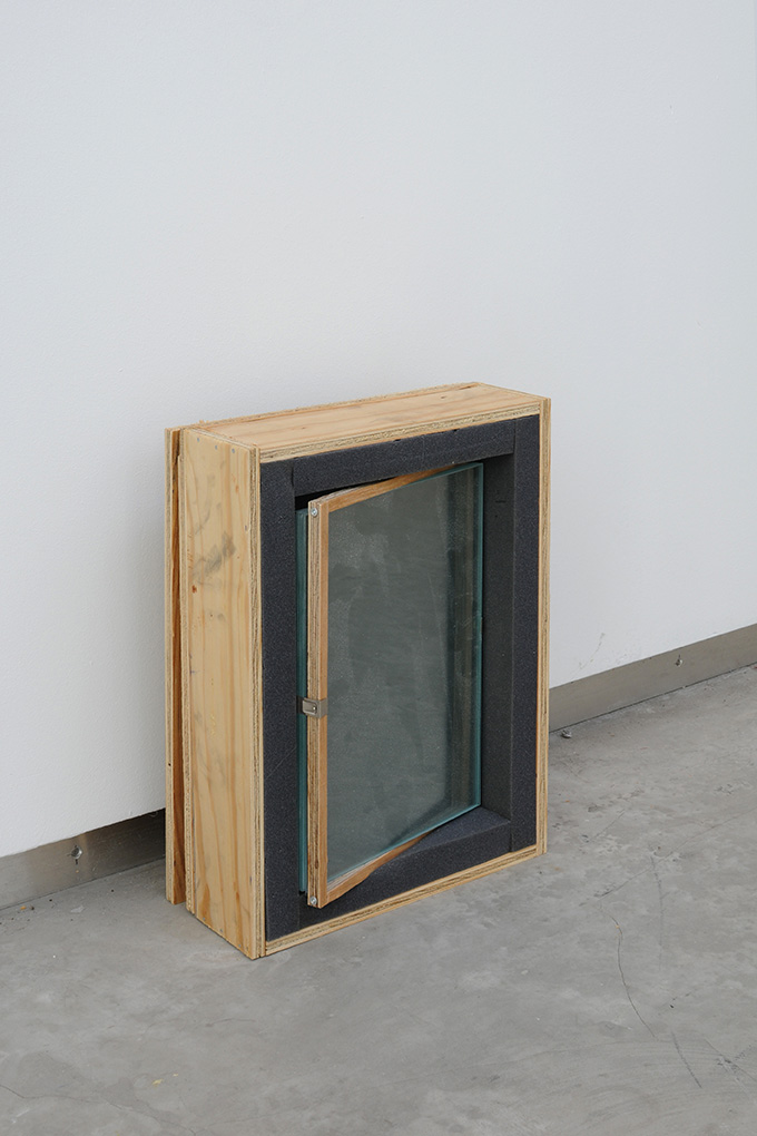 Manuel Burgener, Untitled , 2013, plywood, glass, foam, screws,nails, clips, dimensions variable, edition 1/4 + 1ap