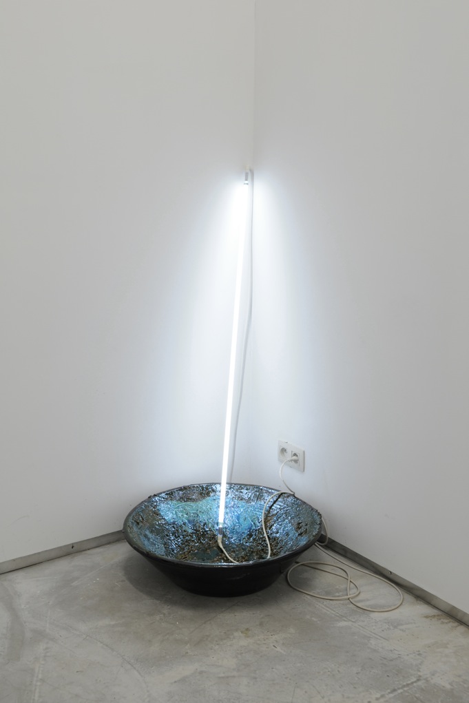 Alexandros Tzannis, Nissiros Volcano, 2011, ceramic, neon light, 140 x 67 x 80 cm