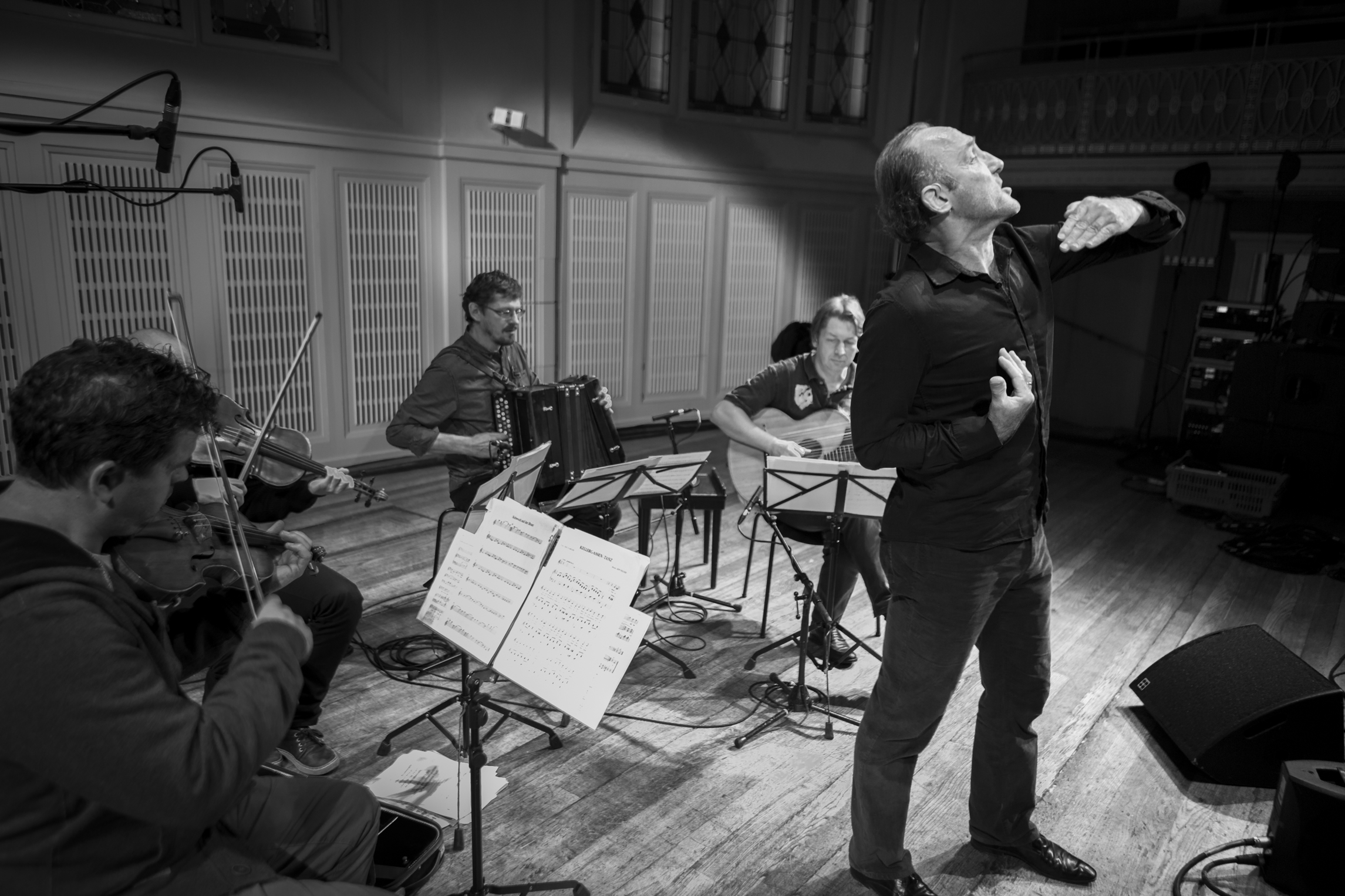 20151024 20J CONCERTSCHRAMMELN @ WR-KONZERTHAUS c2015 www.stephanmussil.at NR 211 bw.jpg