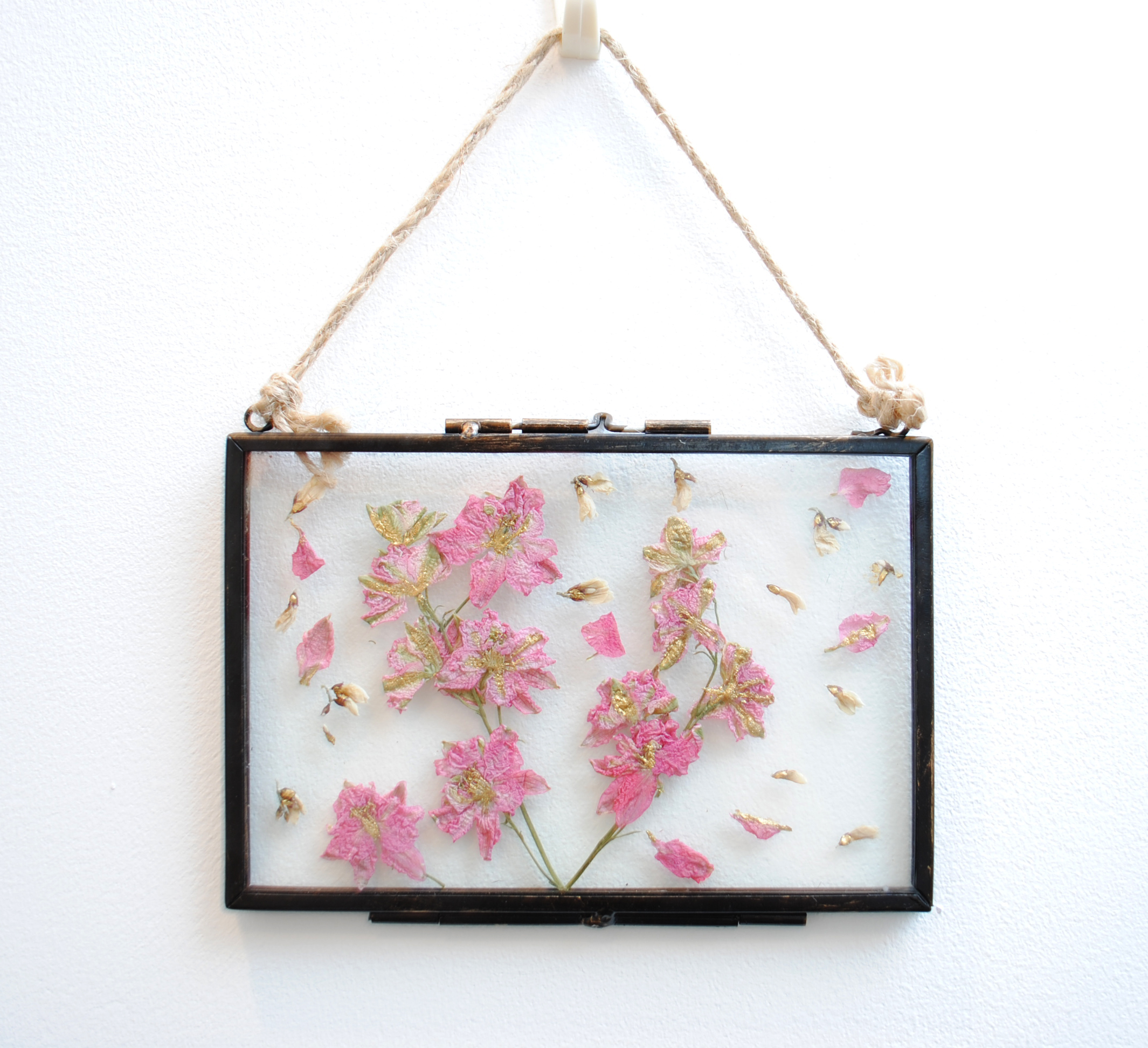 Gilded Pressed Flower Frames III — Elsker Creations