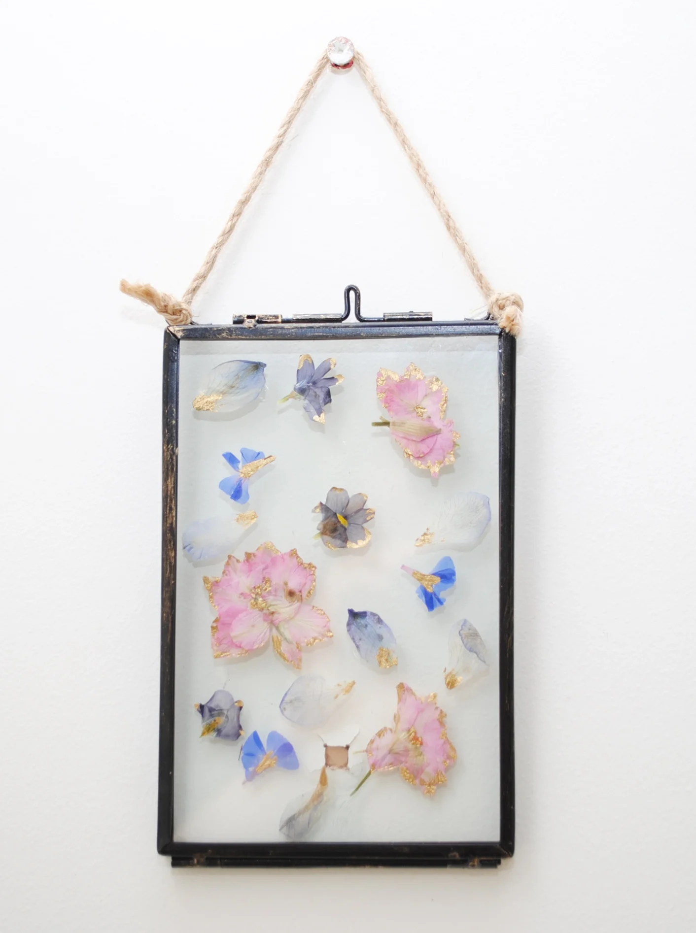 Gilded Pressed Flower Frame XXI