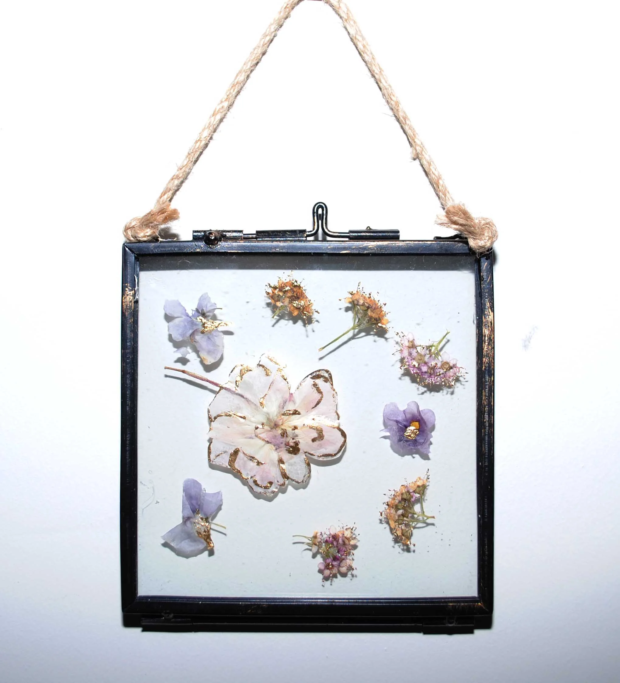 Gilded Pressed Flower Frame XXVI