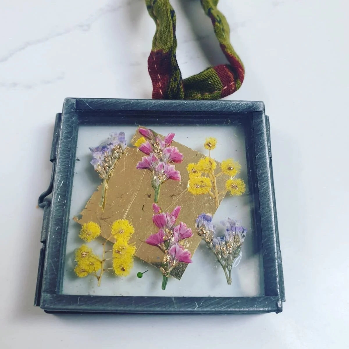 Flower Frame Ornament - Mini I