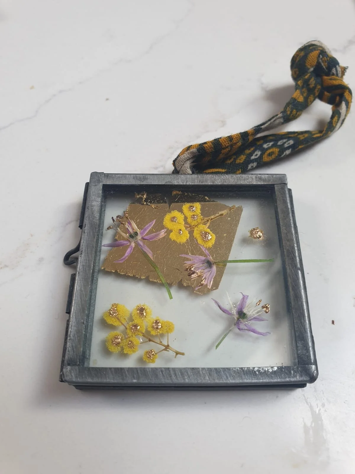 Flower Frame Ornament - Mini II