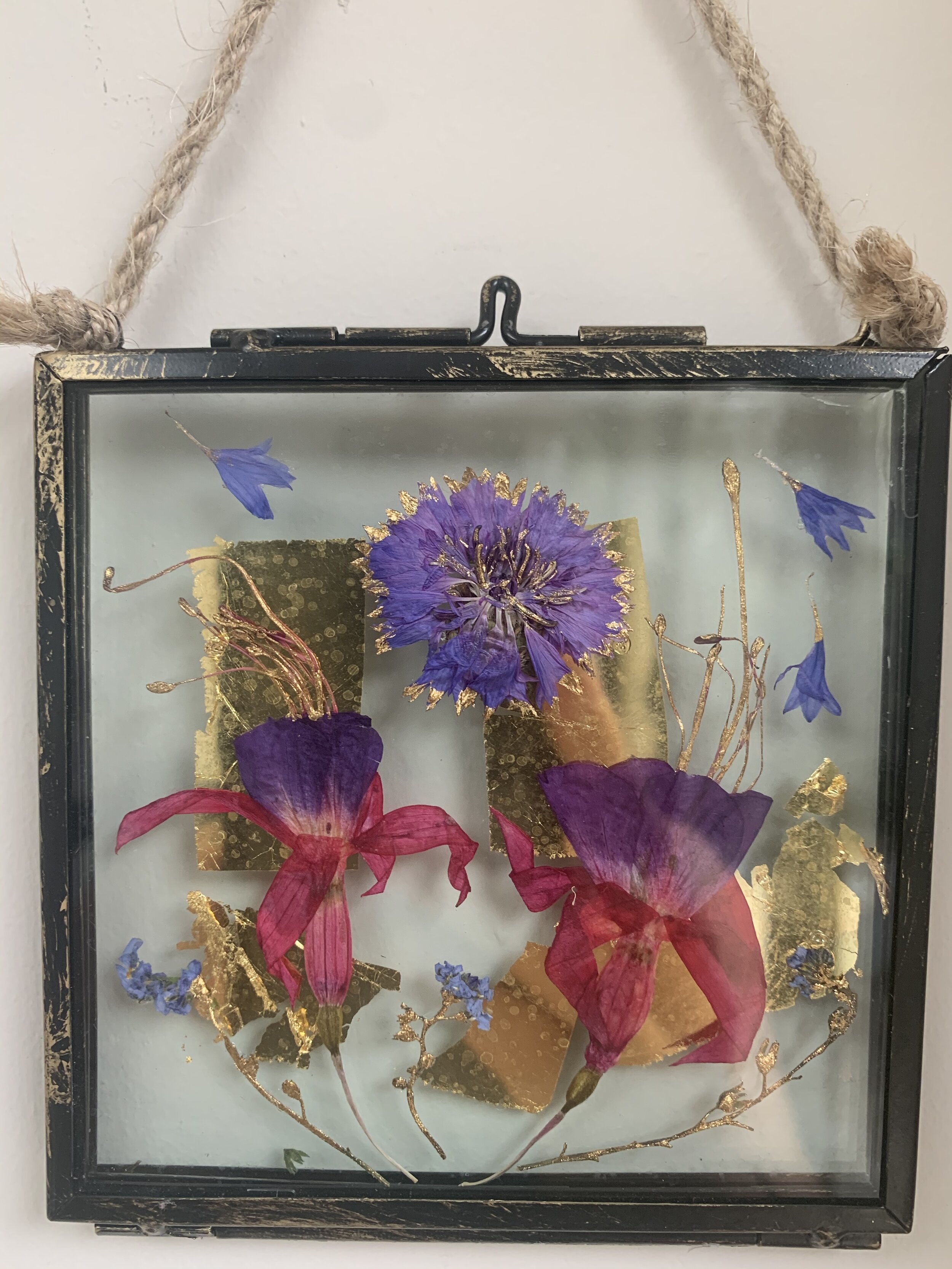 Gilded Pressed Flower Frame LXX