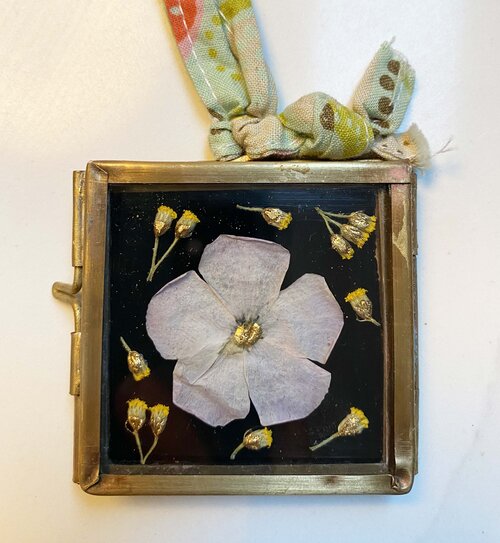 Mini Pressed Flower Frame - Square — Elsker Creations