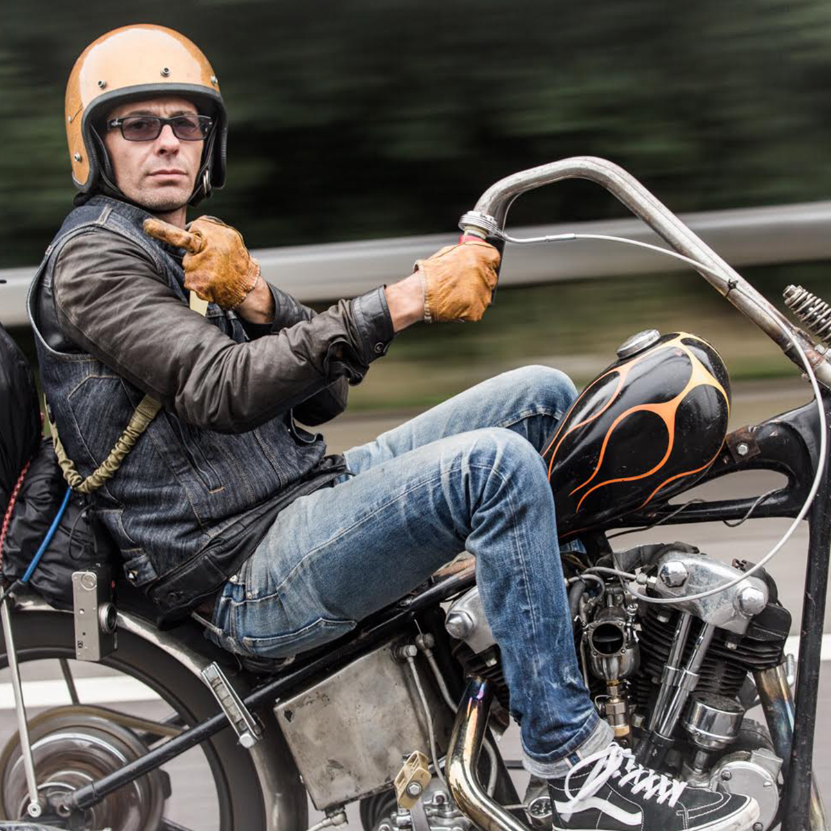 Shane Markland - LA CA 1946 HD EL / 1958 Triumph Pre-Unit / 1996 HD Evo Chopper Camera: FujiFilm X series
