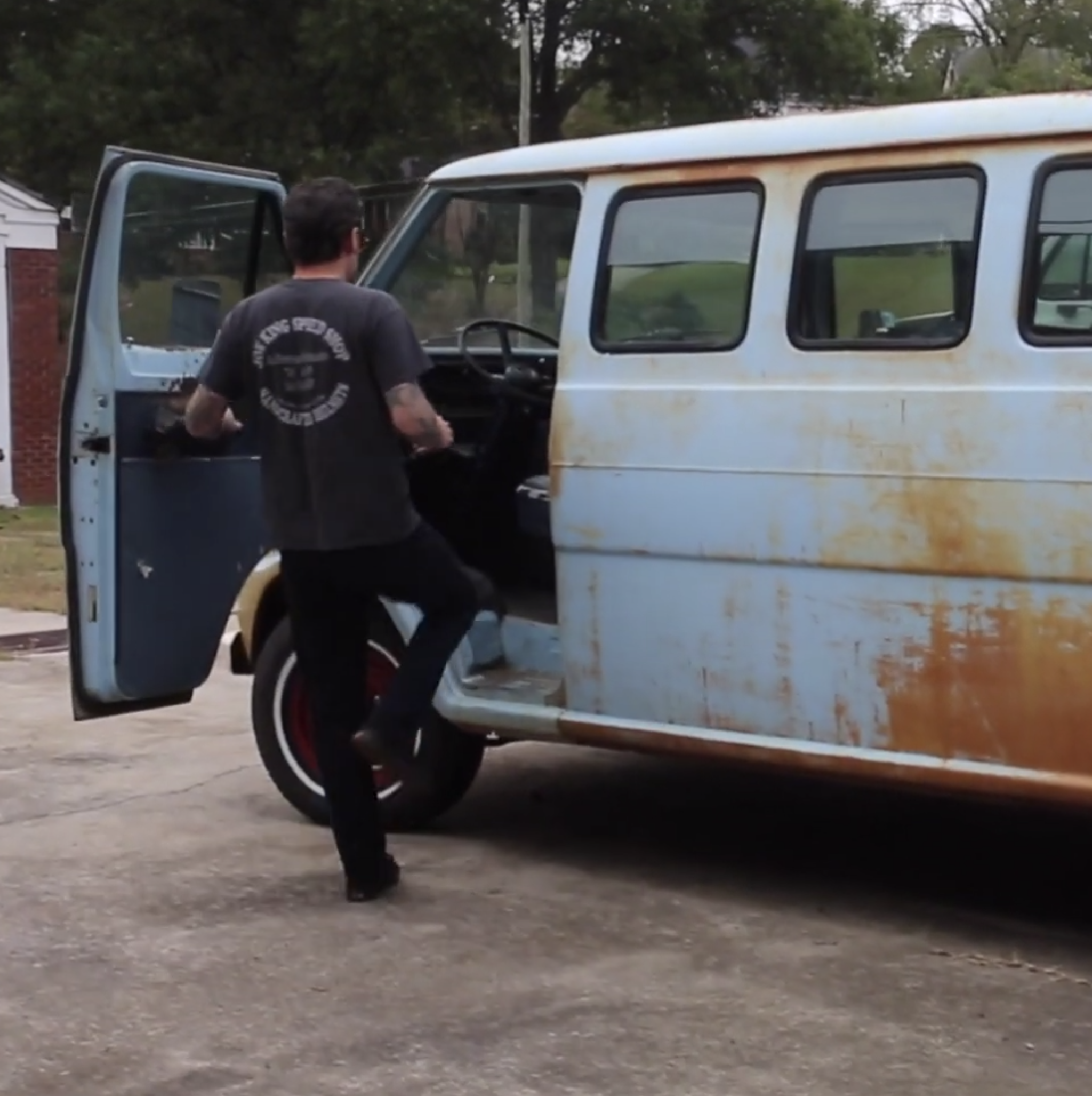 Tales of the Econoline: Part 1