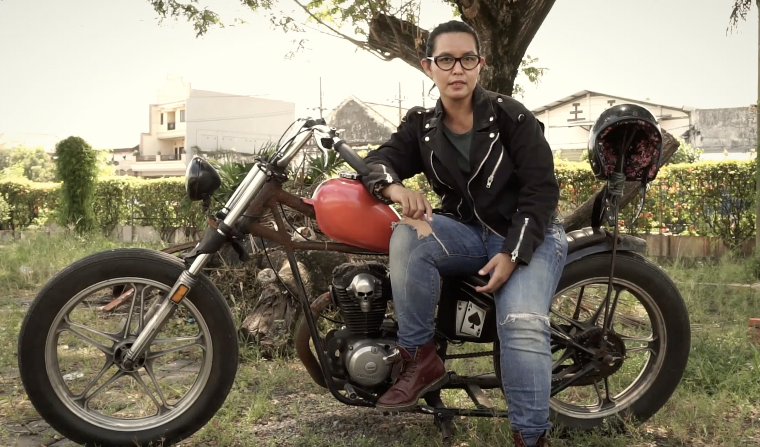 DicE X Supel TV - Ismi "Foxy" Ali