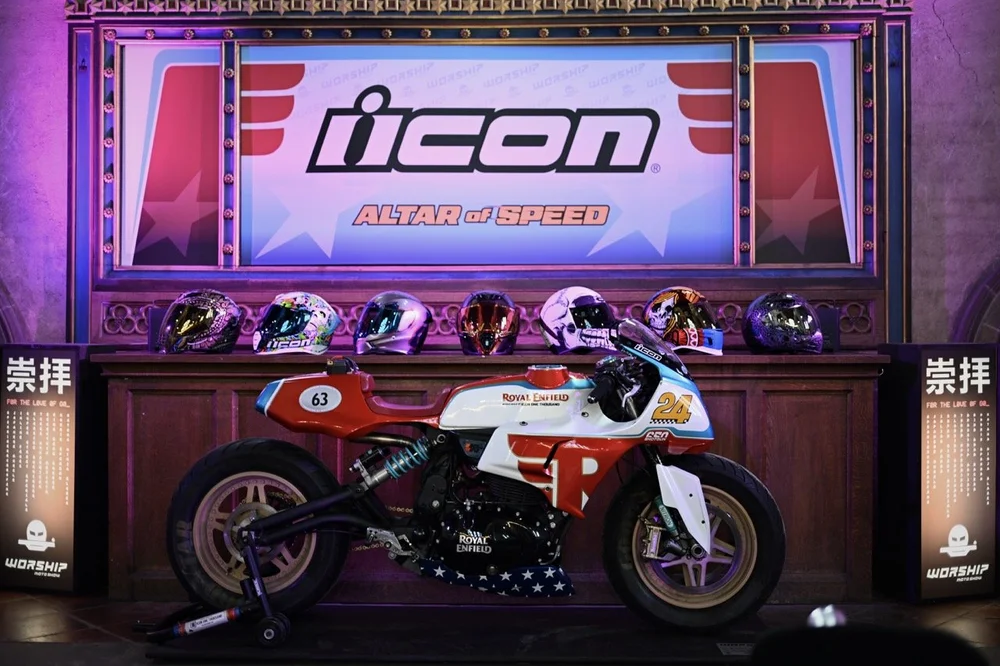 Worship_Craig_Stuart-5 Large.jpeg