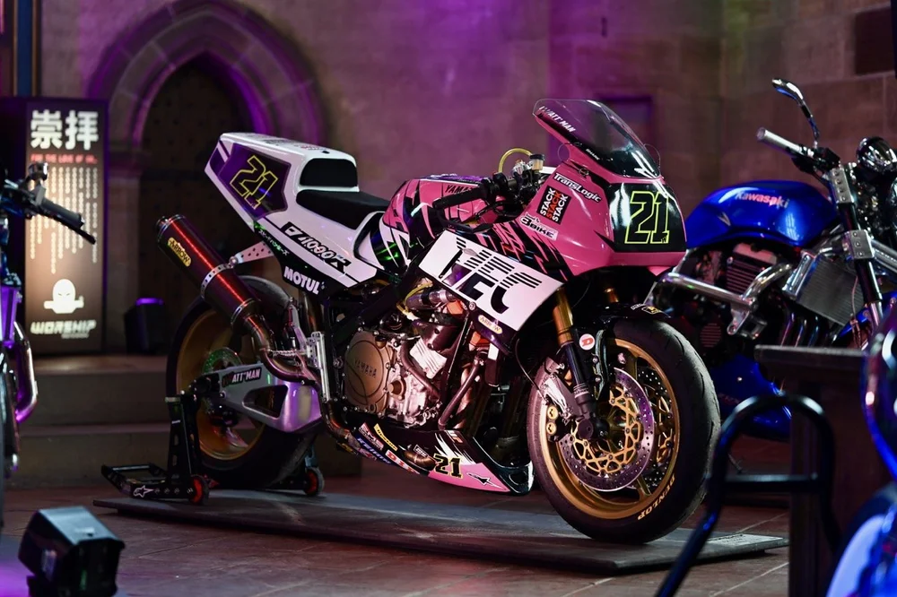 Worship_Craig_Stuart-177 Large.jpeg