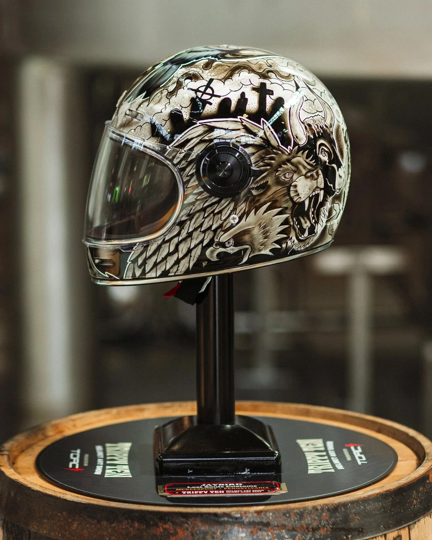 trippy-ten-motorcycle-helmet-art-show-glory-daze-2025-custom-paint-torc-newport-jaybird.jpeg