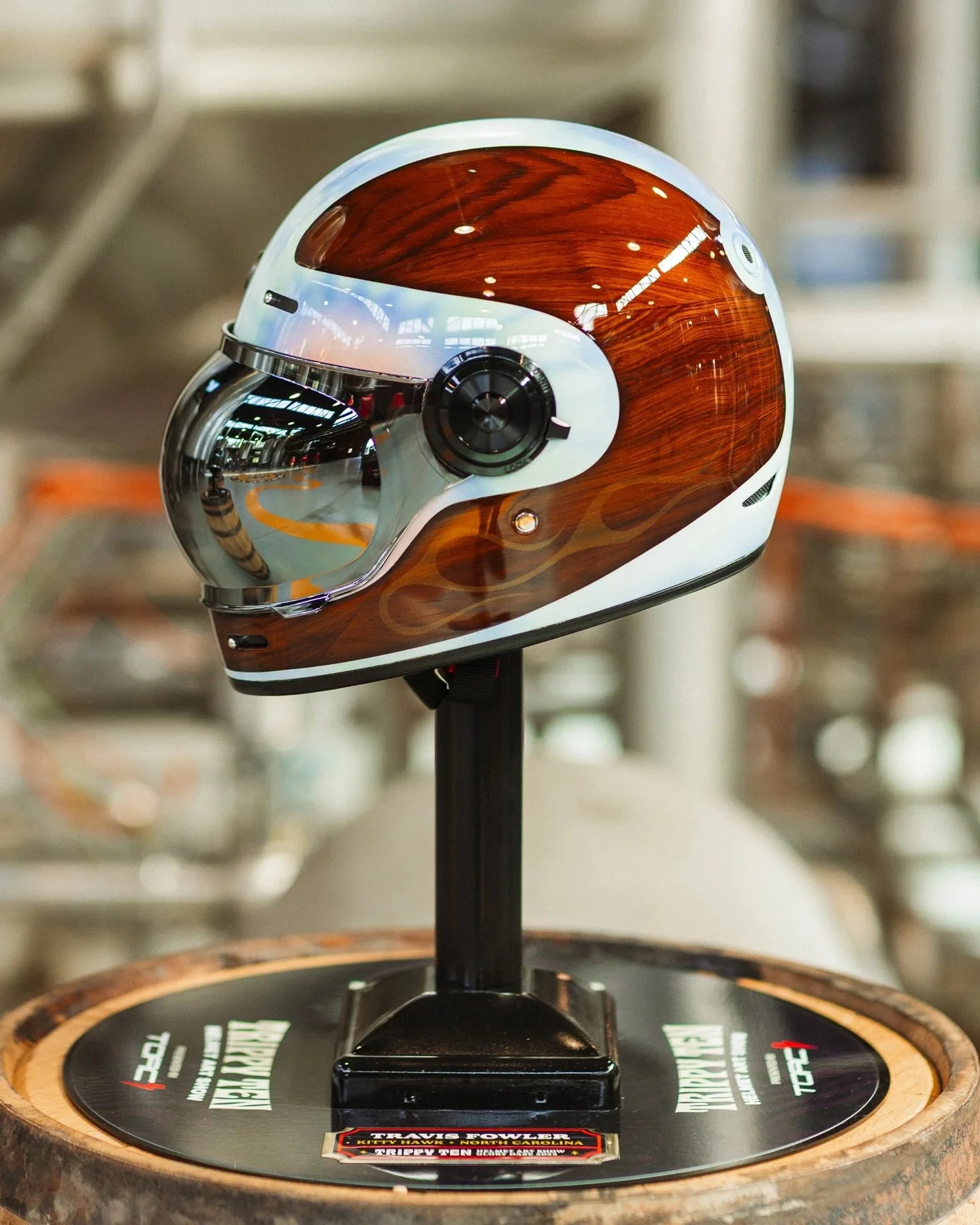 trippy-ten-motorcycle-helmet-art-show-glory-daze-2025-custom-paint-torc-newport-fowler.jpeg