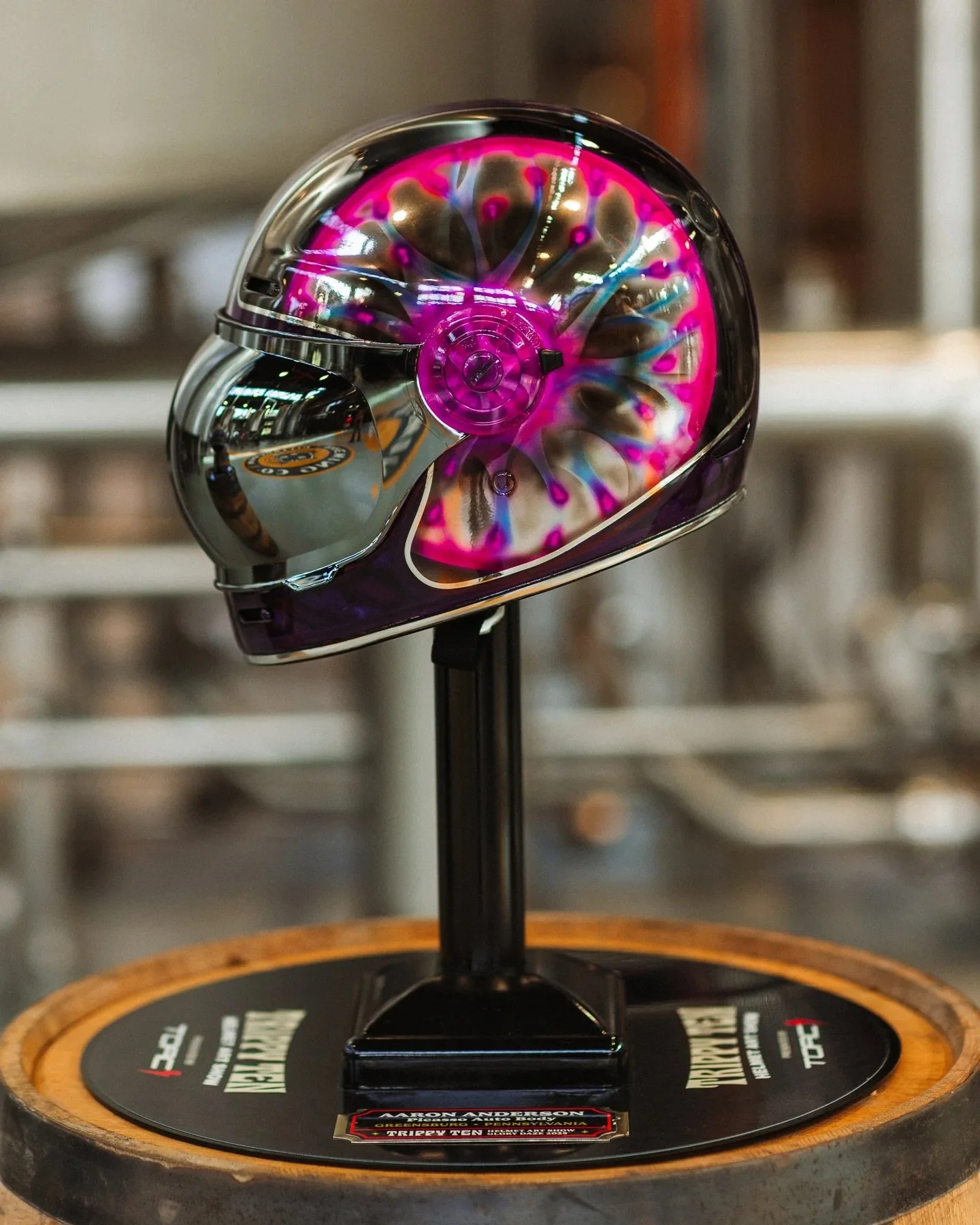 trippy-ten-motorcycle-helmet-art-show-glory-daze-2025-custom-paint-torc-newport-anderson.jpeg
