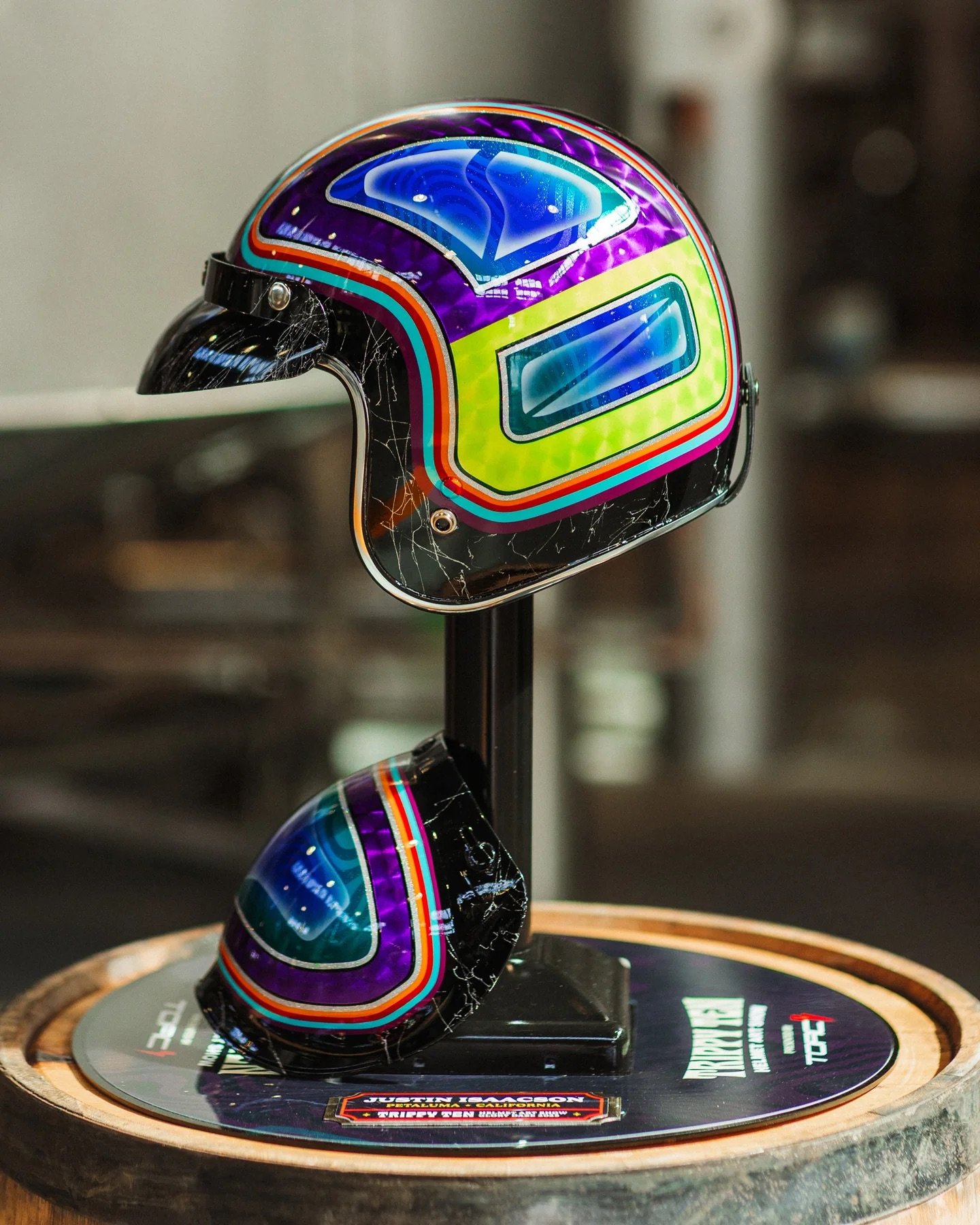 trippy-ten-motorcycle-helmet-art-show-glory-daze-2025-custom-paint-torc-del-mar-isaacson.jpeg