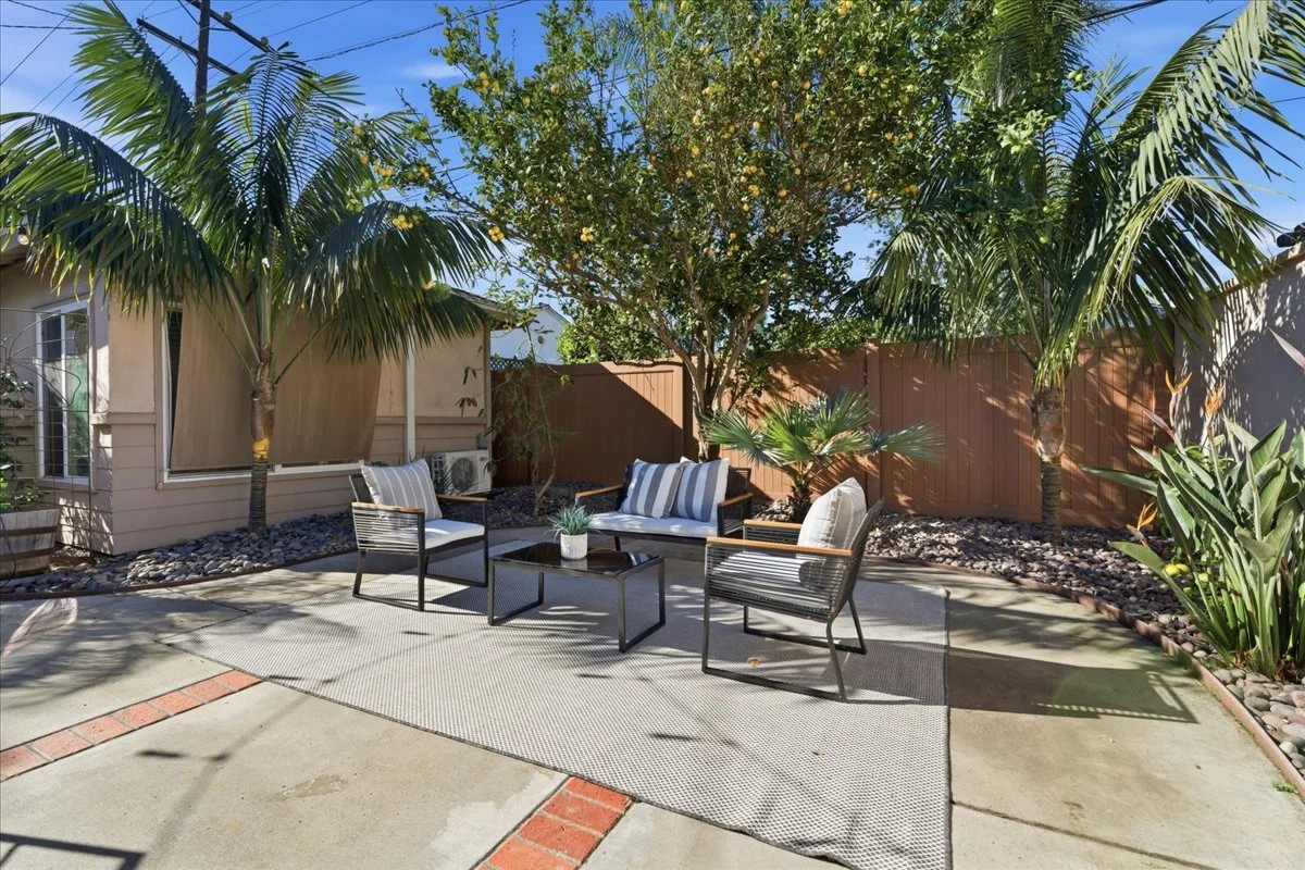 01z 23-023_3634_Crown_Point_DR.jpg