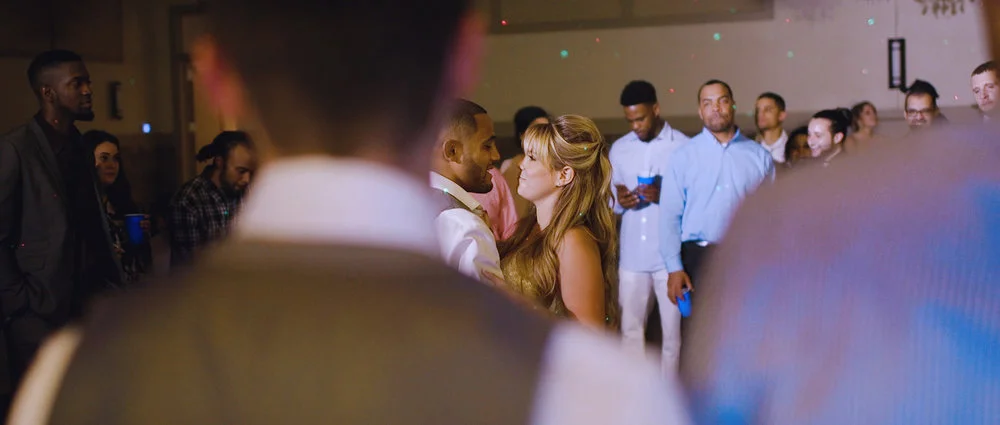 first-dance-wedding-couple-kansas.jpeg