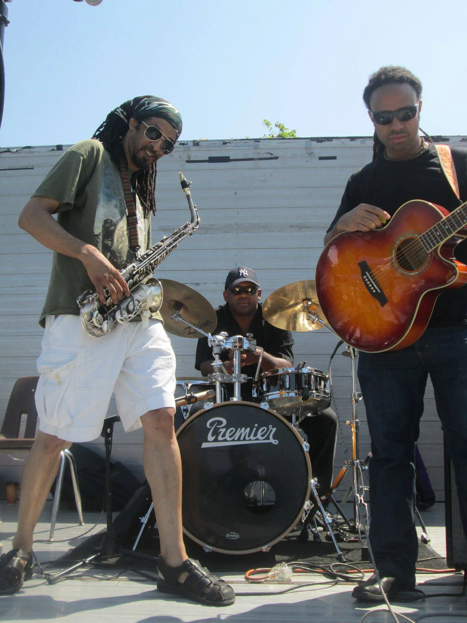 GMJ Groove Photo 2.jpg