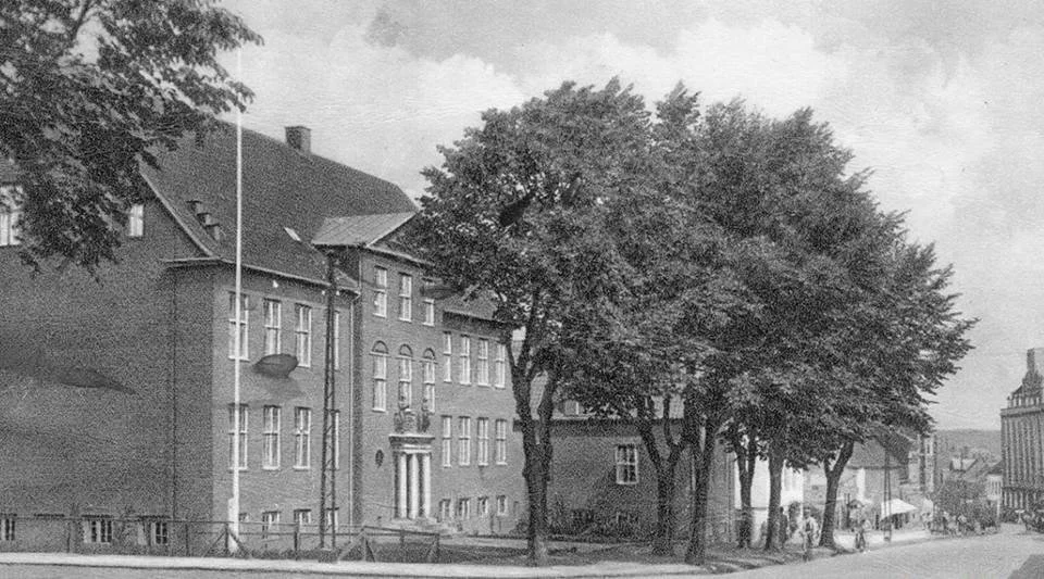 Købmandsskolen på Haderslevvej 36.jpg