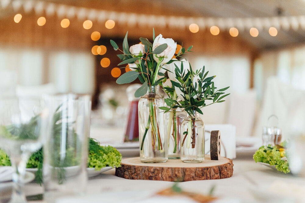 20 Diy Wedding Table Decorations We, What Is A Table Centerpiece