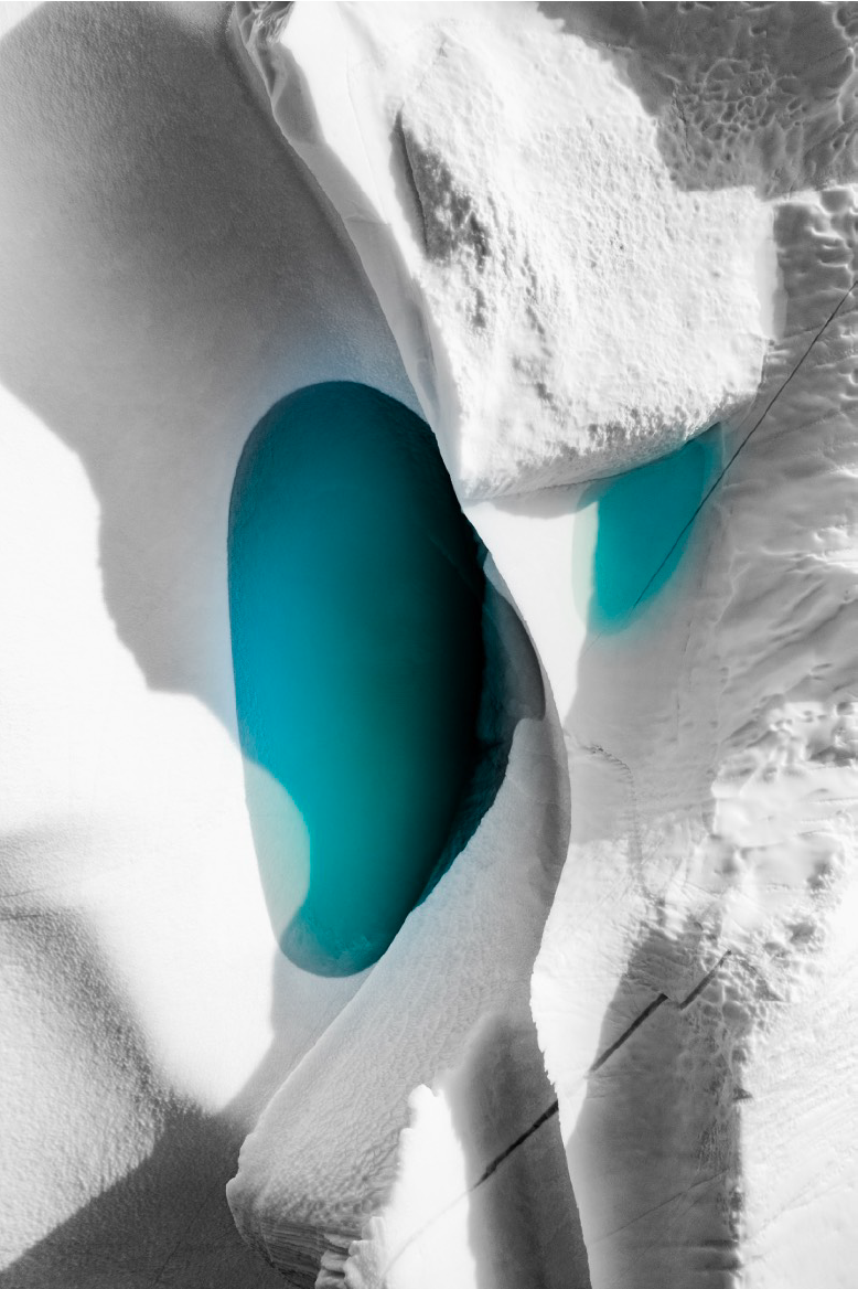 Soft Pockets 2019 C-Print Ilulissat, Greenland