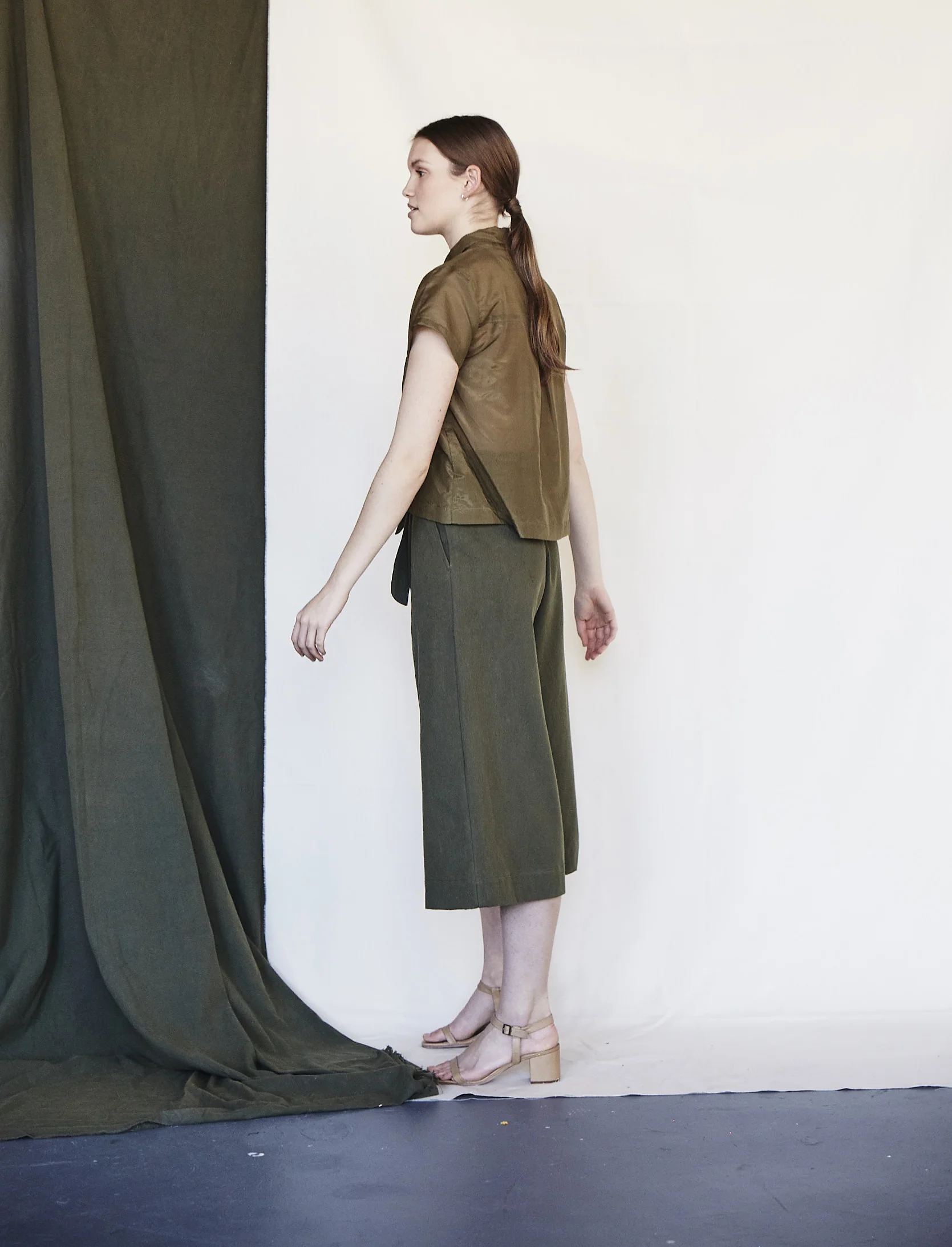 Margot Molyneuq Spring_Shot29_2010.jpg