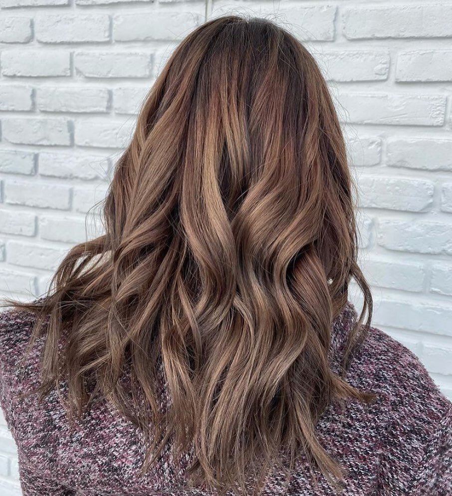 There&rsquo;s nothing we love more than dimensional tones 😍 done by Jennessa