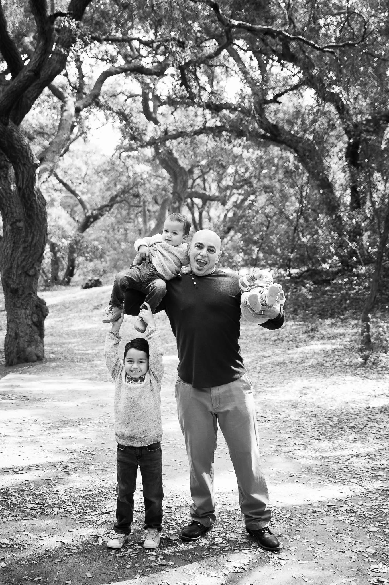 0022-Luna-Family-Oak-Canyon-Portrait-Photography-2.jpg