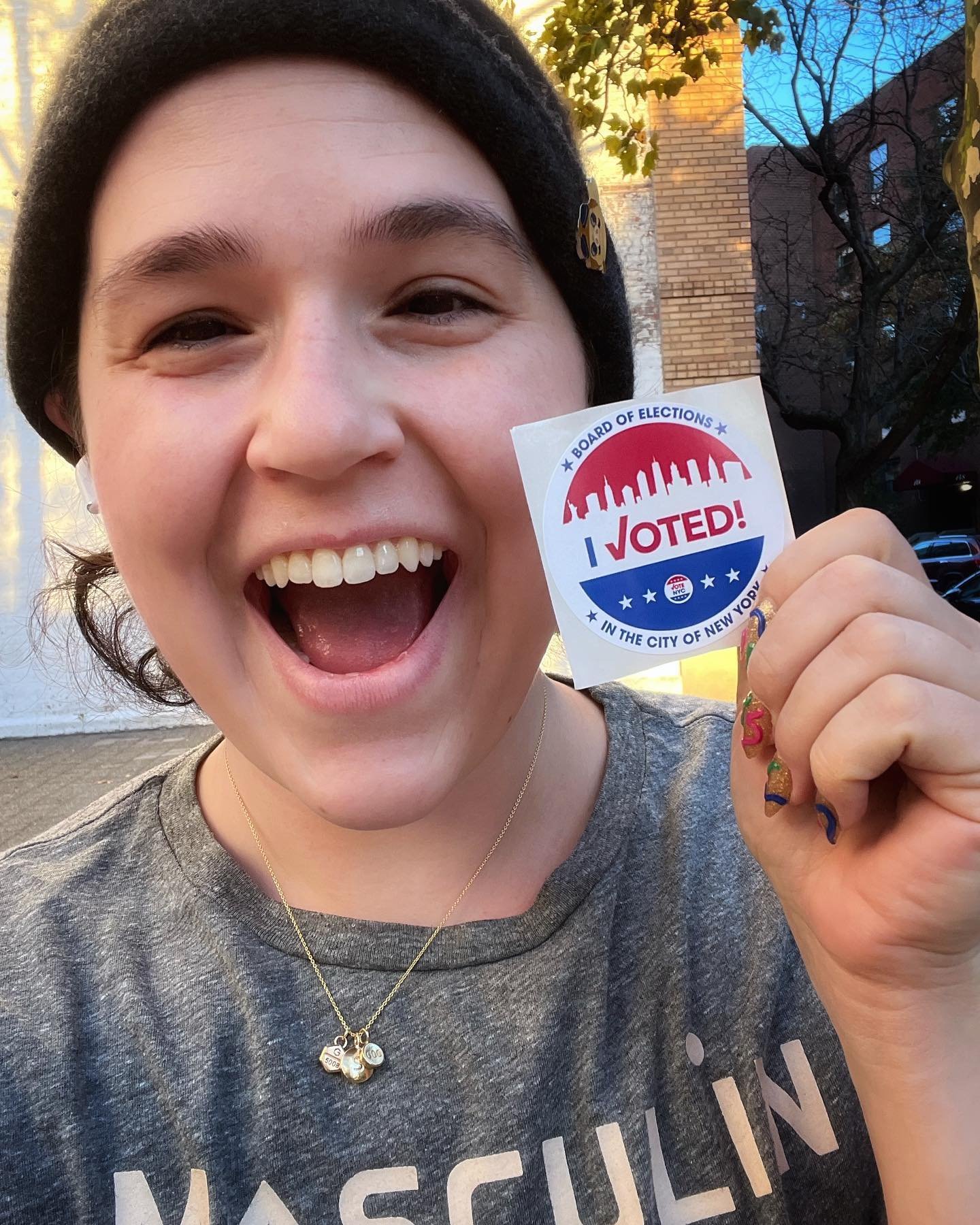 EDIT: sold out! Thank you so much! 
#tbt to when I wore my Plan B and Abortion Pill charms to go vote! I have two more sets of abortion pill charms that are ready to ship, check the link in my bio to grab them. 20% of the purchase price goes to the N