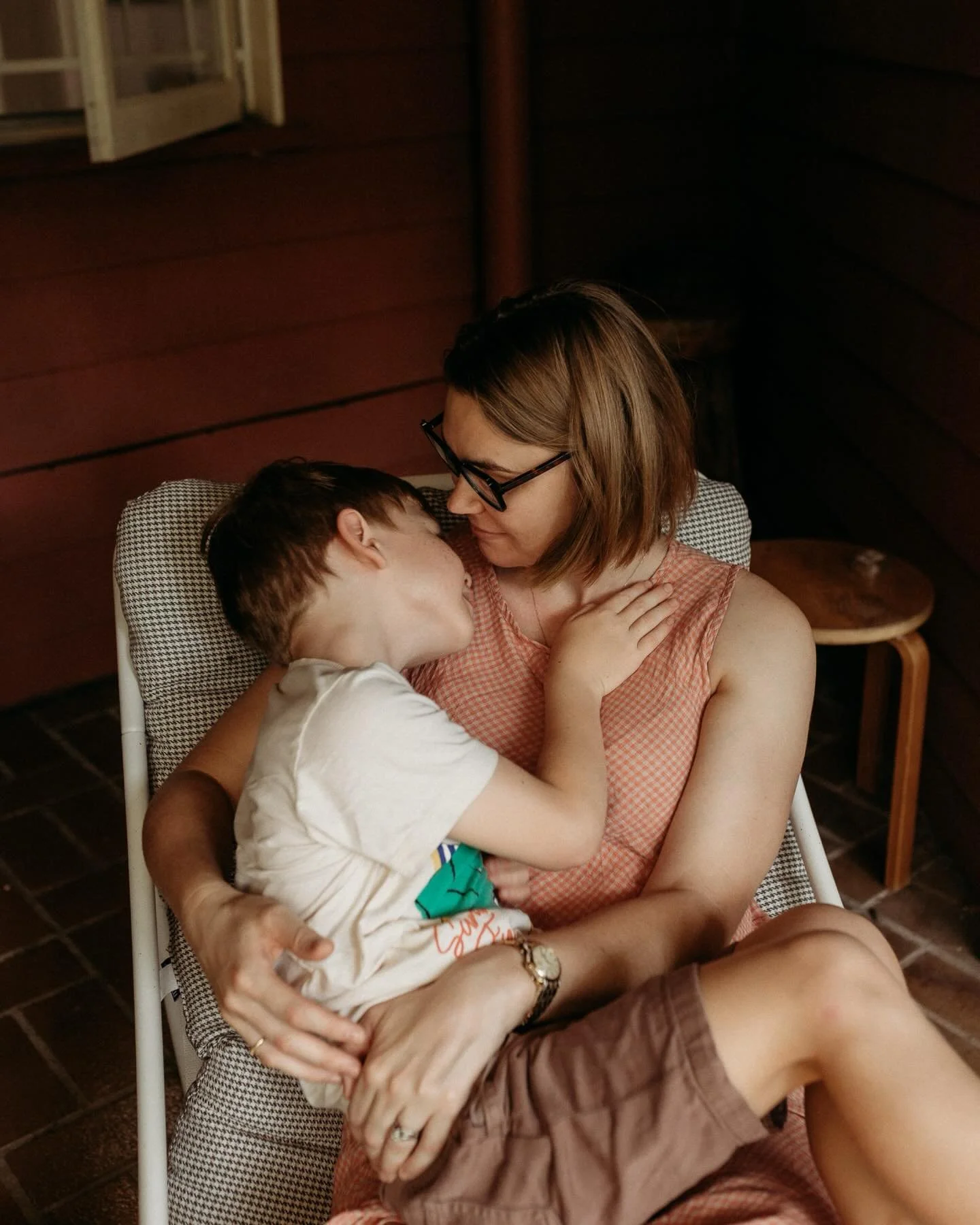 There is a house with three boys. It is filled with love, laughter, wrestles and noise.   A morning filled with chess, beyblade battles, sword fights, lounge room wrestles and cake. I felt right at home.   What a privilege it was to capture this morn